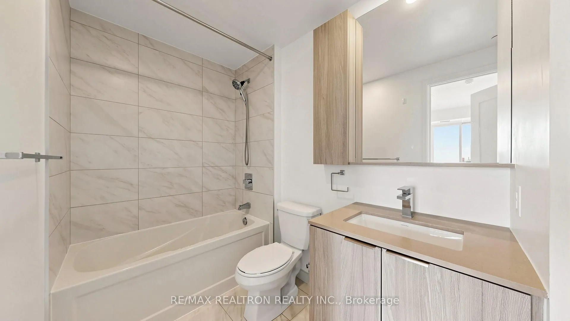 Photo 22 of Unit 4109, 70 Annie Craig Drive, Etobicoke, Mimico — HOMEH