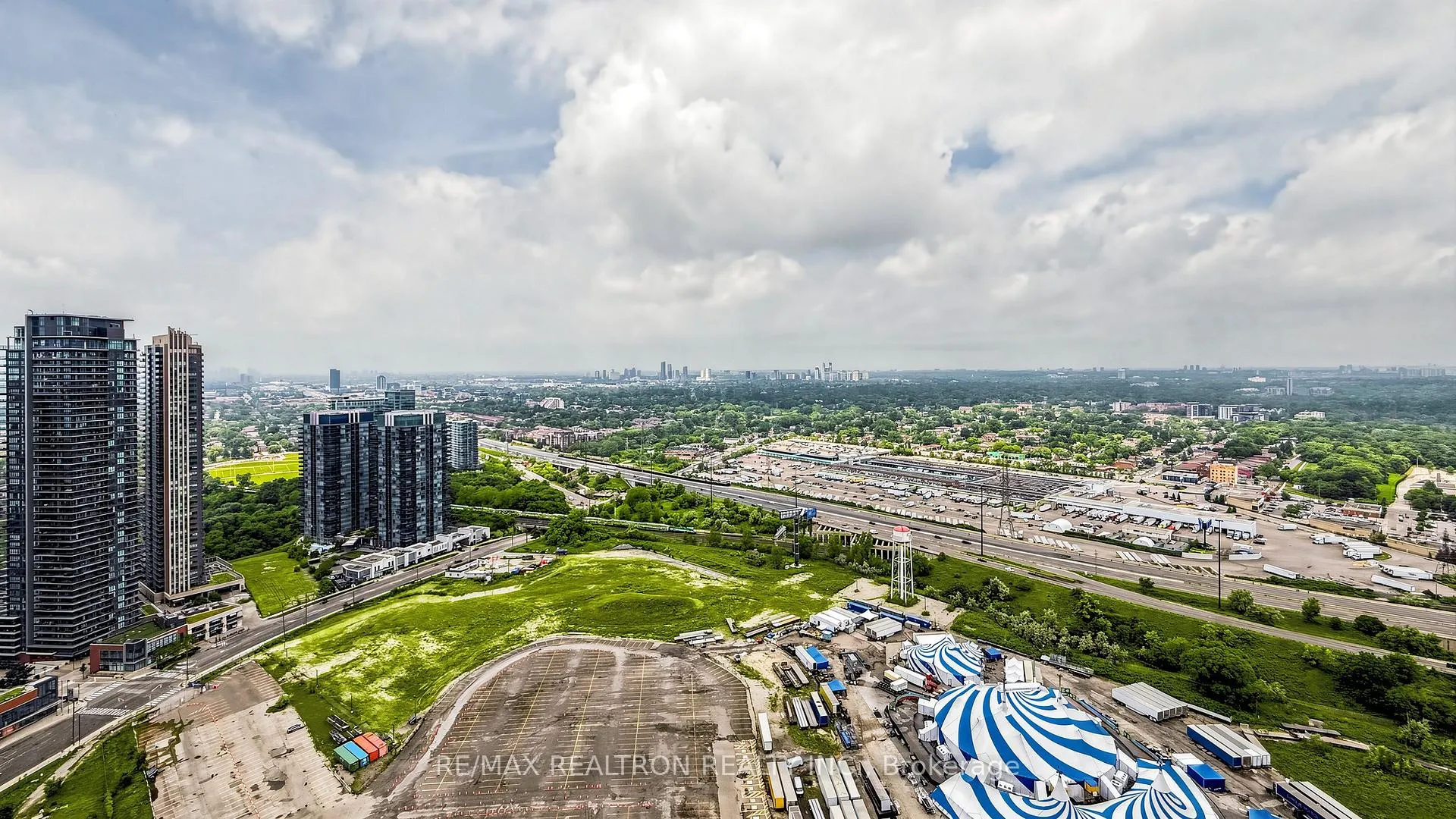 Photo 30 of Unit 4109, 70 Annie Craig Drive, Etobicoke, Mimico — HOMEH