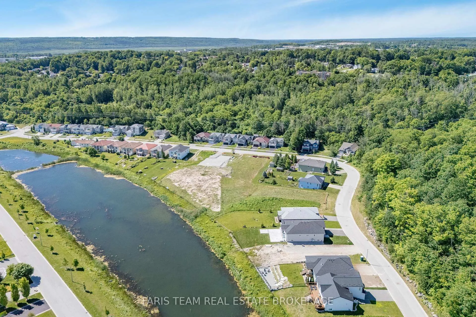 Photo 8 of 589 Taylor Drive, Midland — HOMEH