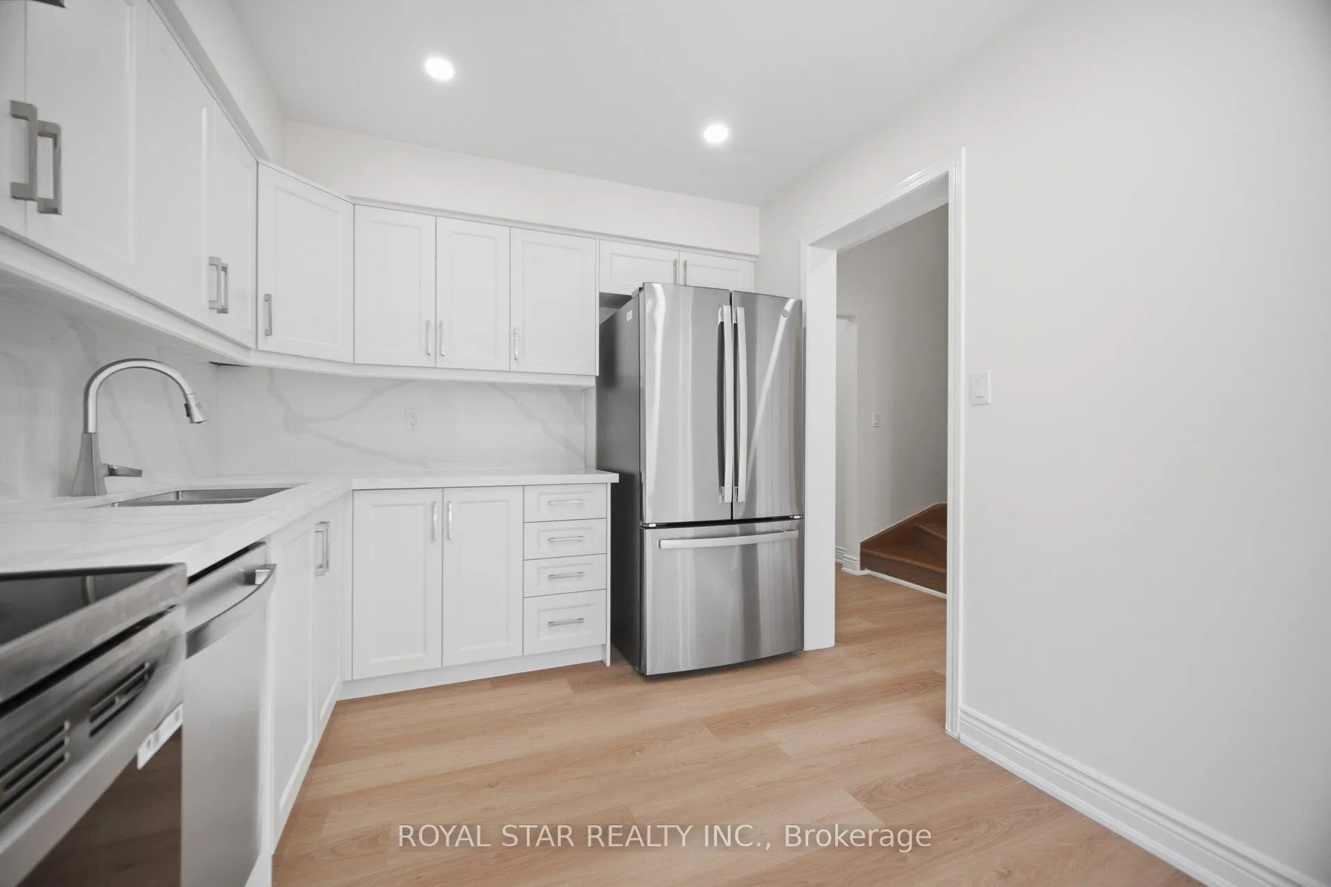 Photo 11 of 46 Dusty Star Road, Brampton, Sandringham-Wellington — HOMEH