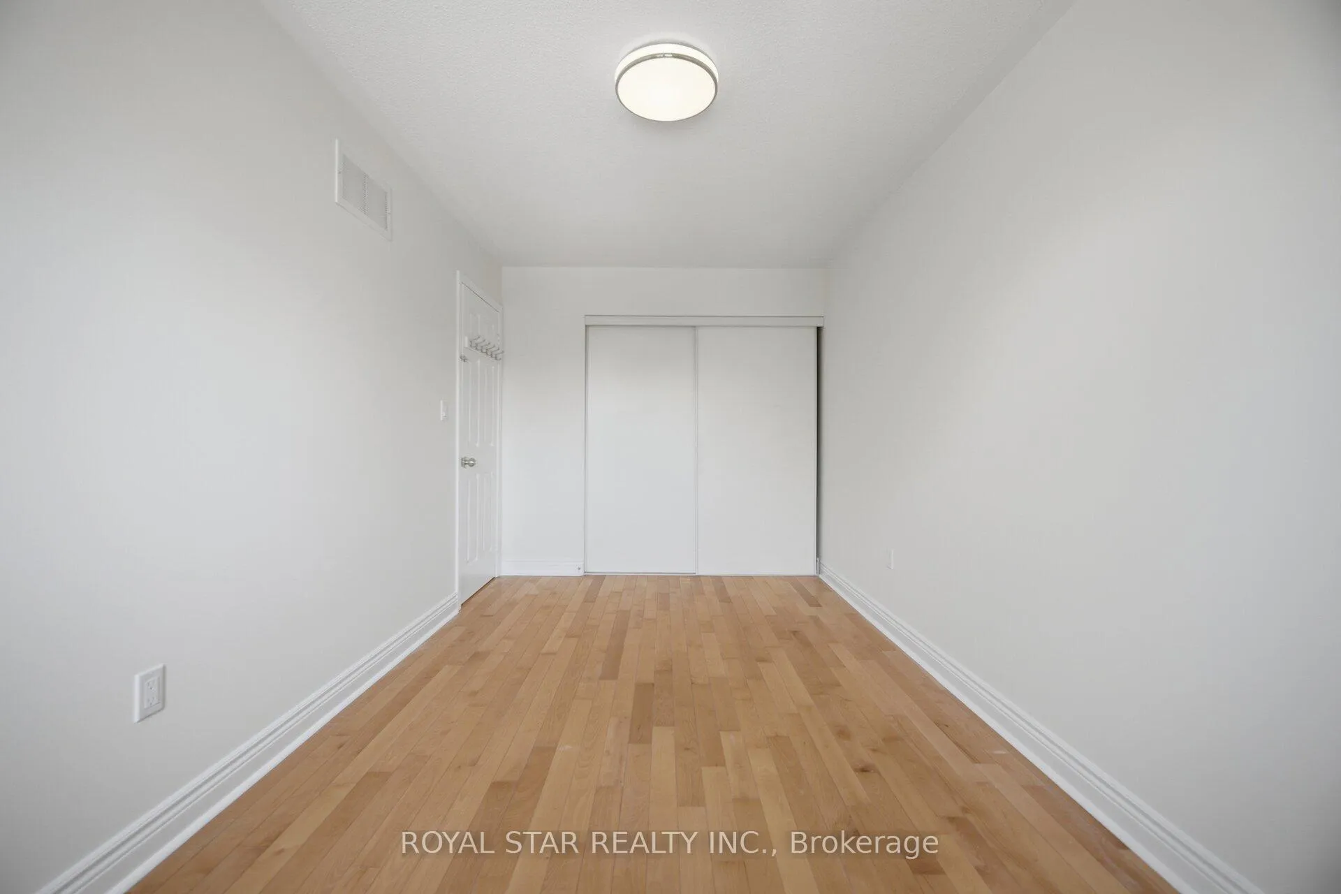 Photo 43 of 46 Dusty Star Road, Brampton, Sandringham-Wellington — HOMEH