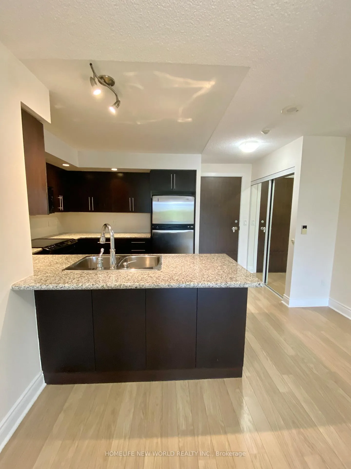 Photo 4 of Unit 387, 23 Cox Boulevard, Markham, Unionville — HOMEH