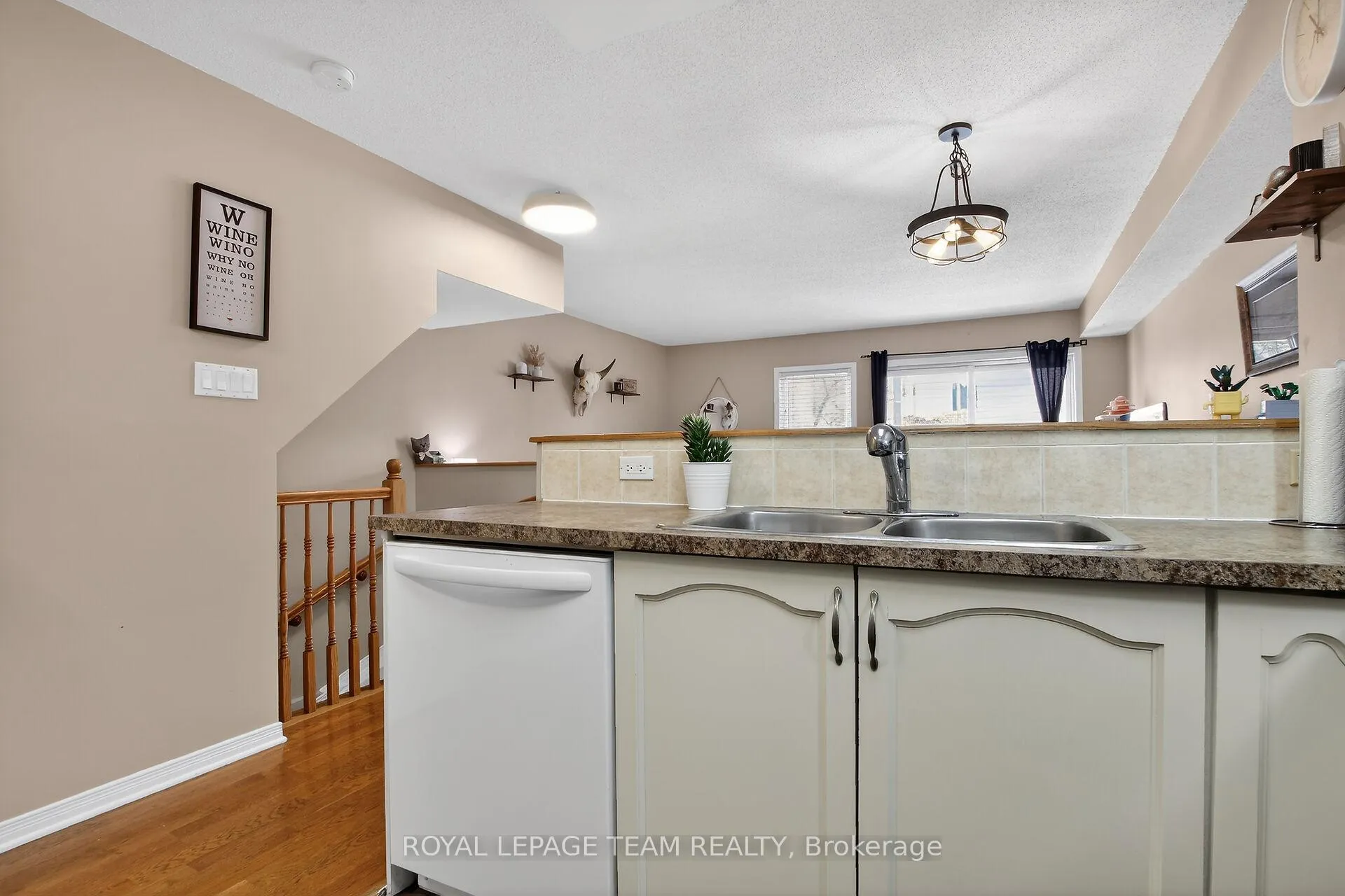 Photo 13 of Unit 1, 255 Deercroft Avenue, Ottawa, Barrhaven - Longfields — HOMEH