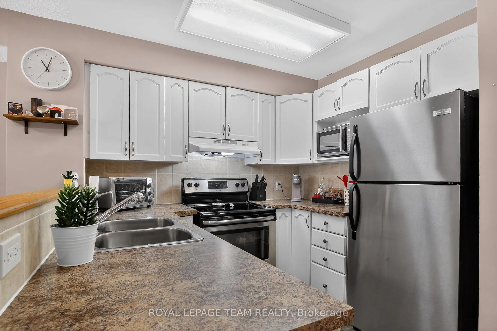 Photo 15 of Unit 1, 255 Deercroft Avenue, Ottawa, Barrhaven - Longfields — HOMEH
