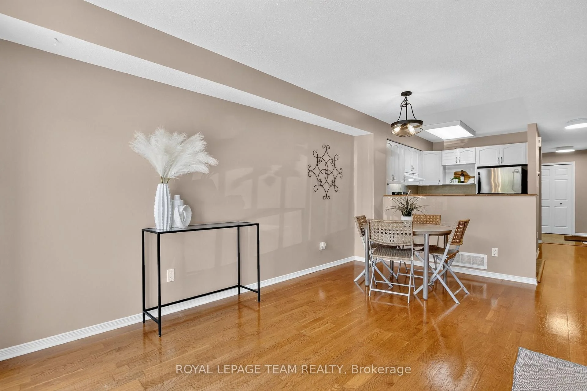 Photo 24 of Unit 1, 255 Deercroft Avenue, Ottawa, Barrhaven - Longfields — HOMEH
