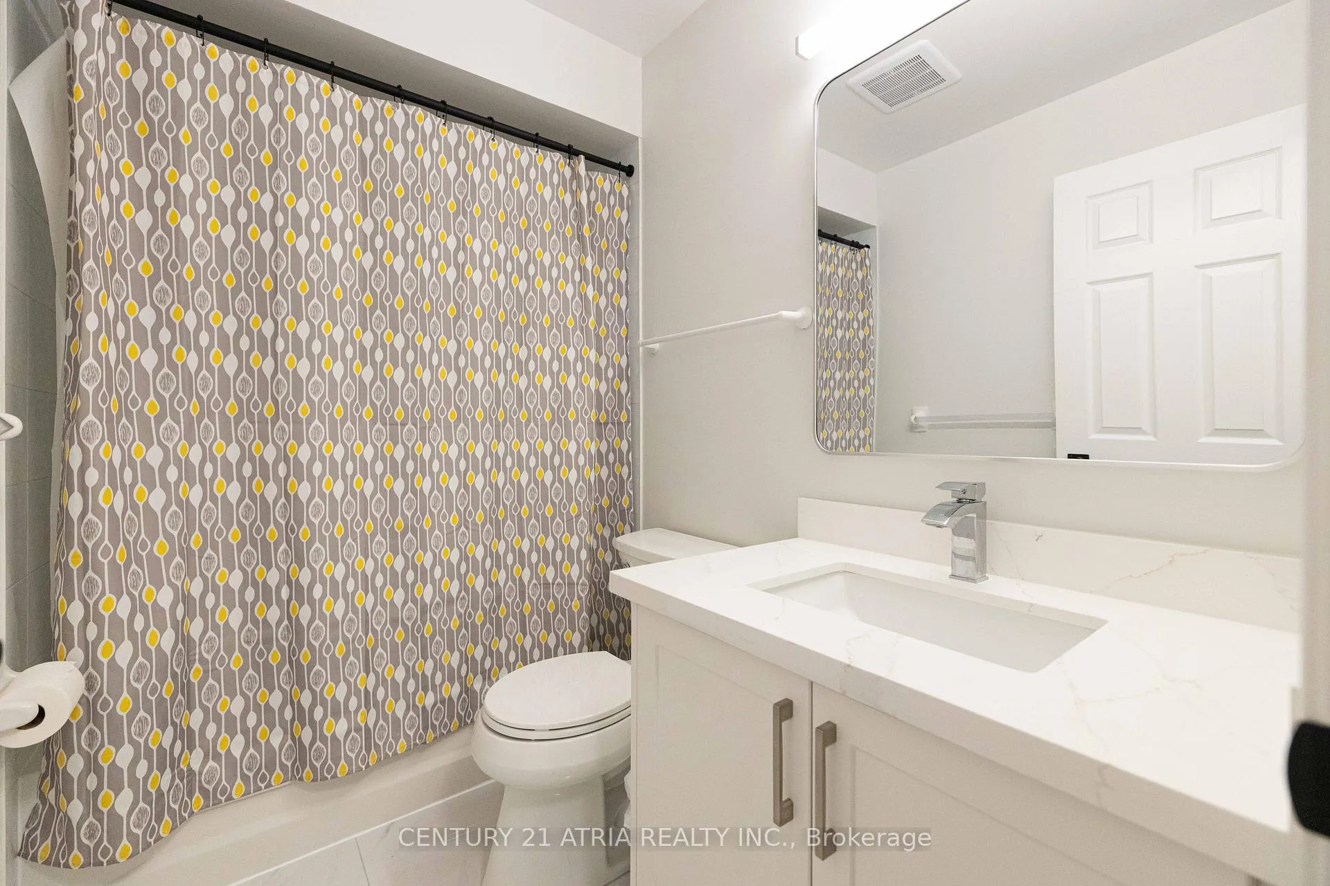 Photo 14 of Unit 9, 4 Alpen Way, Markham, Unionville — HOMEH