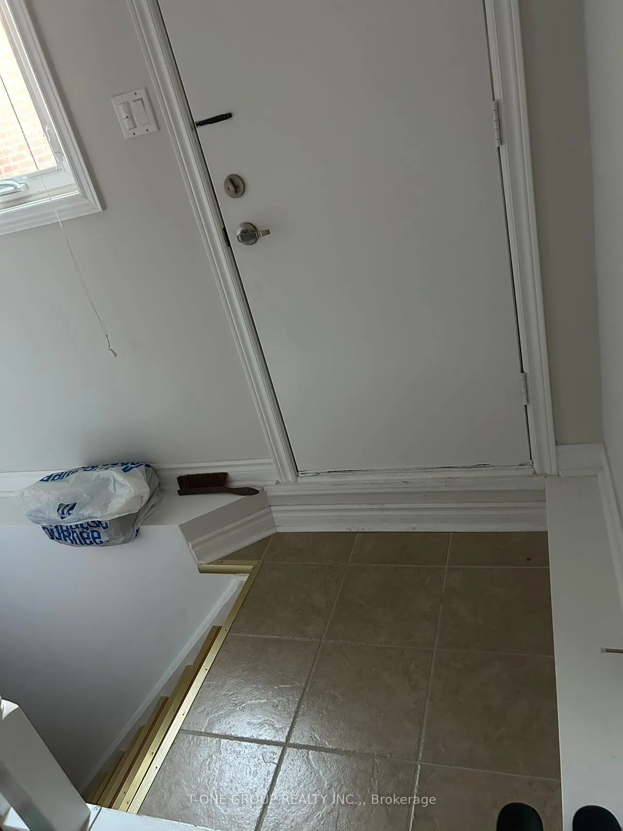 Photo 3 of Unit Bsmt, 291 Highglen Avenue, Markham, Middlefield — HOMEH
