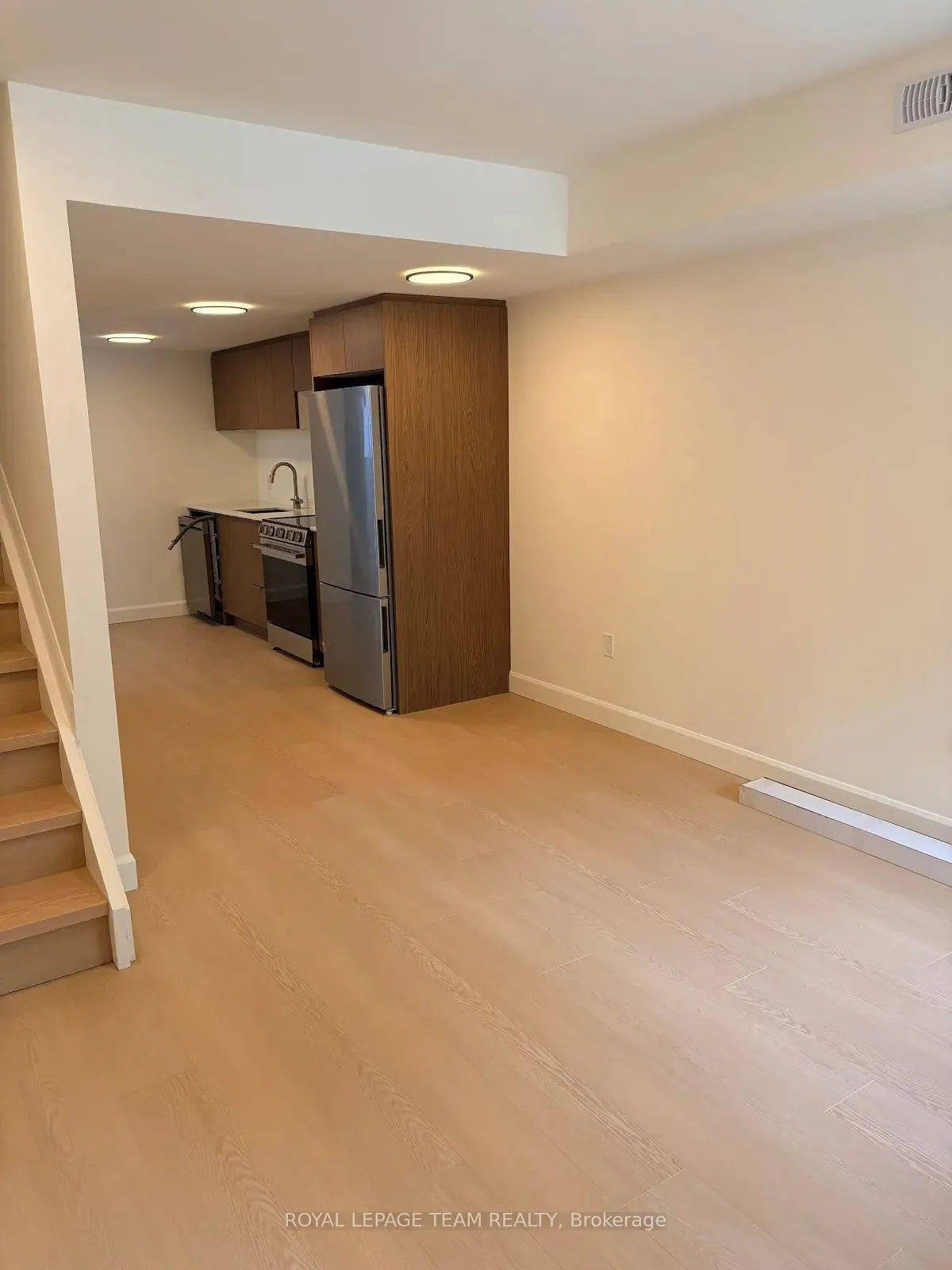 Photo 3 of Unit 1A, 243 Bradford Street, Ottawa, Britannia — HOMEH