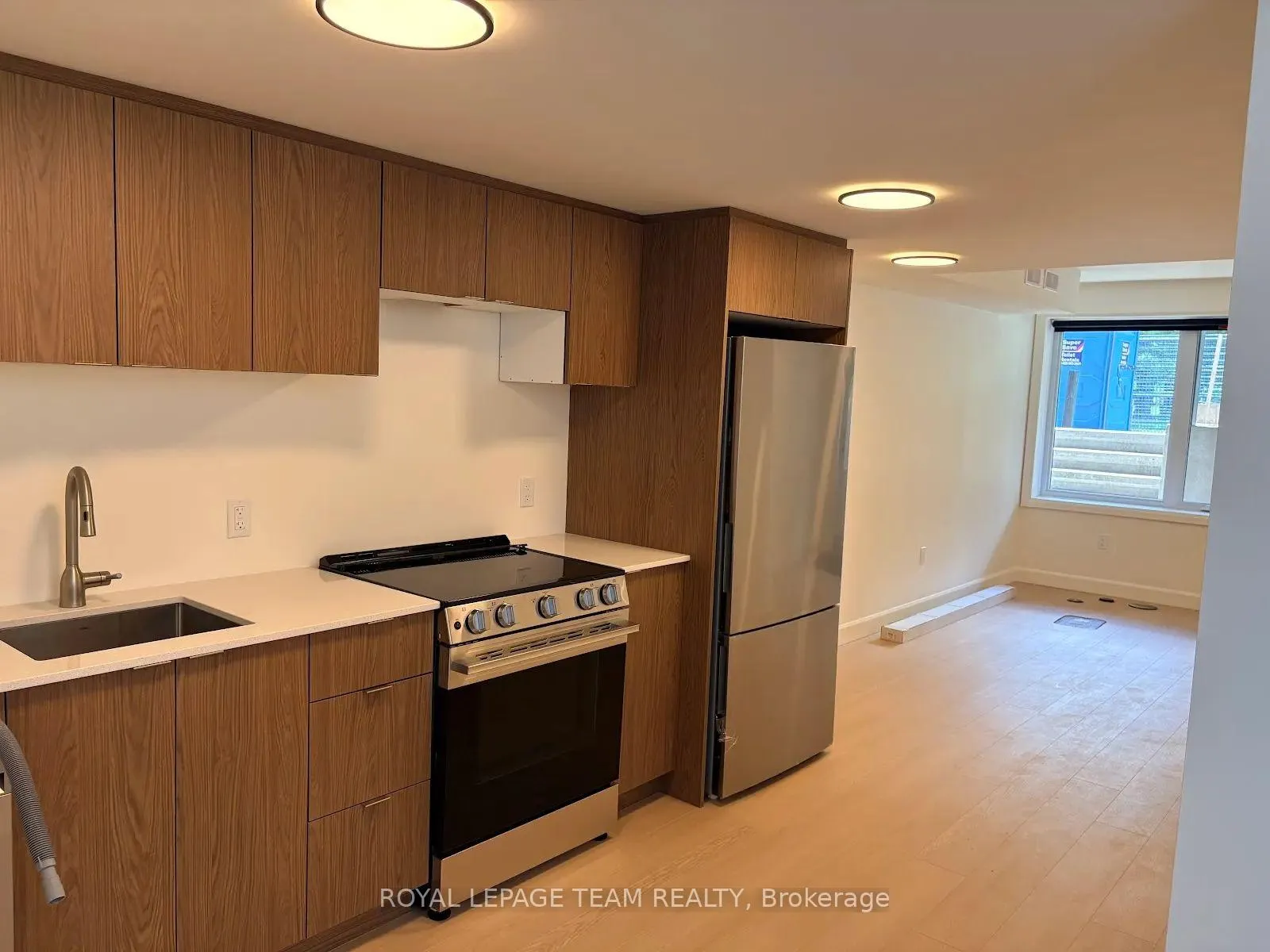 Photo 6 of Unit 1A, 243 Bradford Street, Ottawa, Britannia — HOMEH