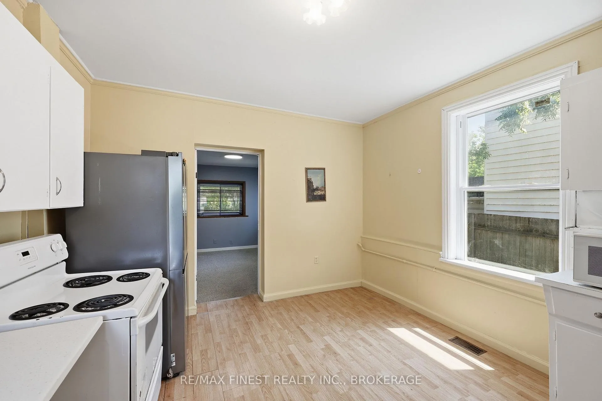 Photo 18 of 445 Albert Street, Kingston, Central City East — HOMEH