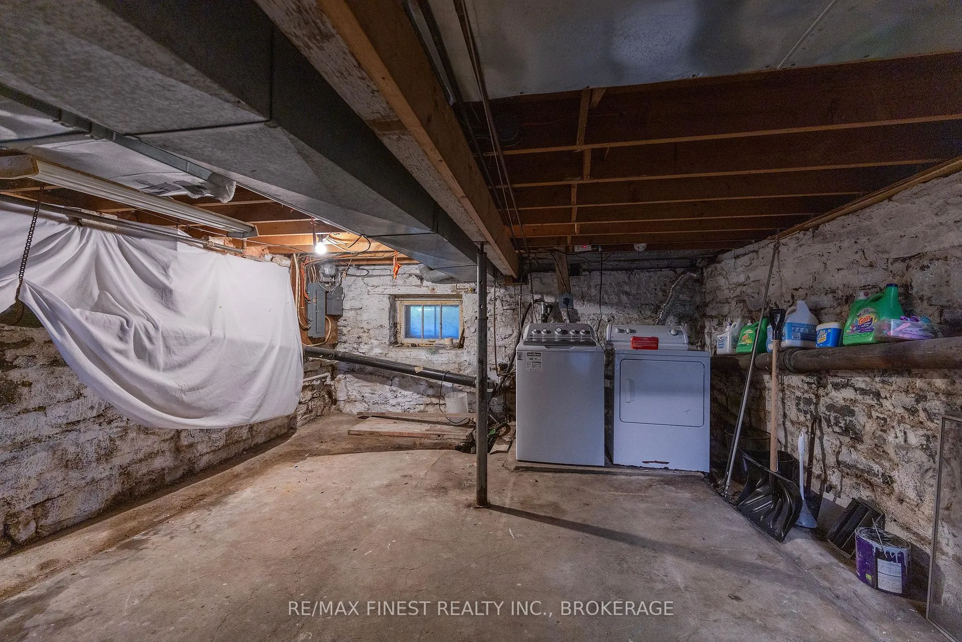 Photo 38 of 445 Albert Street, Kingston, Central City East — HOMEH