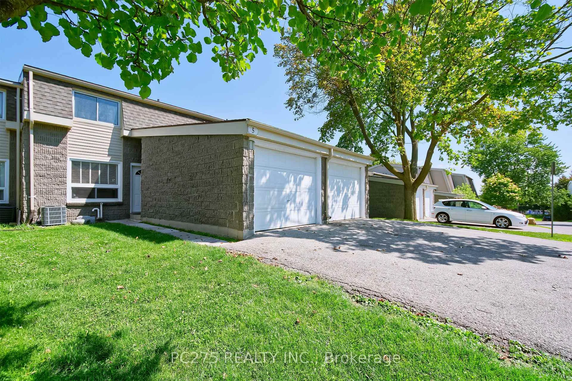 Photo 2 of Unit 5, 1460 Limberlost Road, London, North I — HOMEH