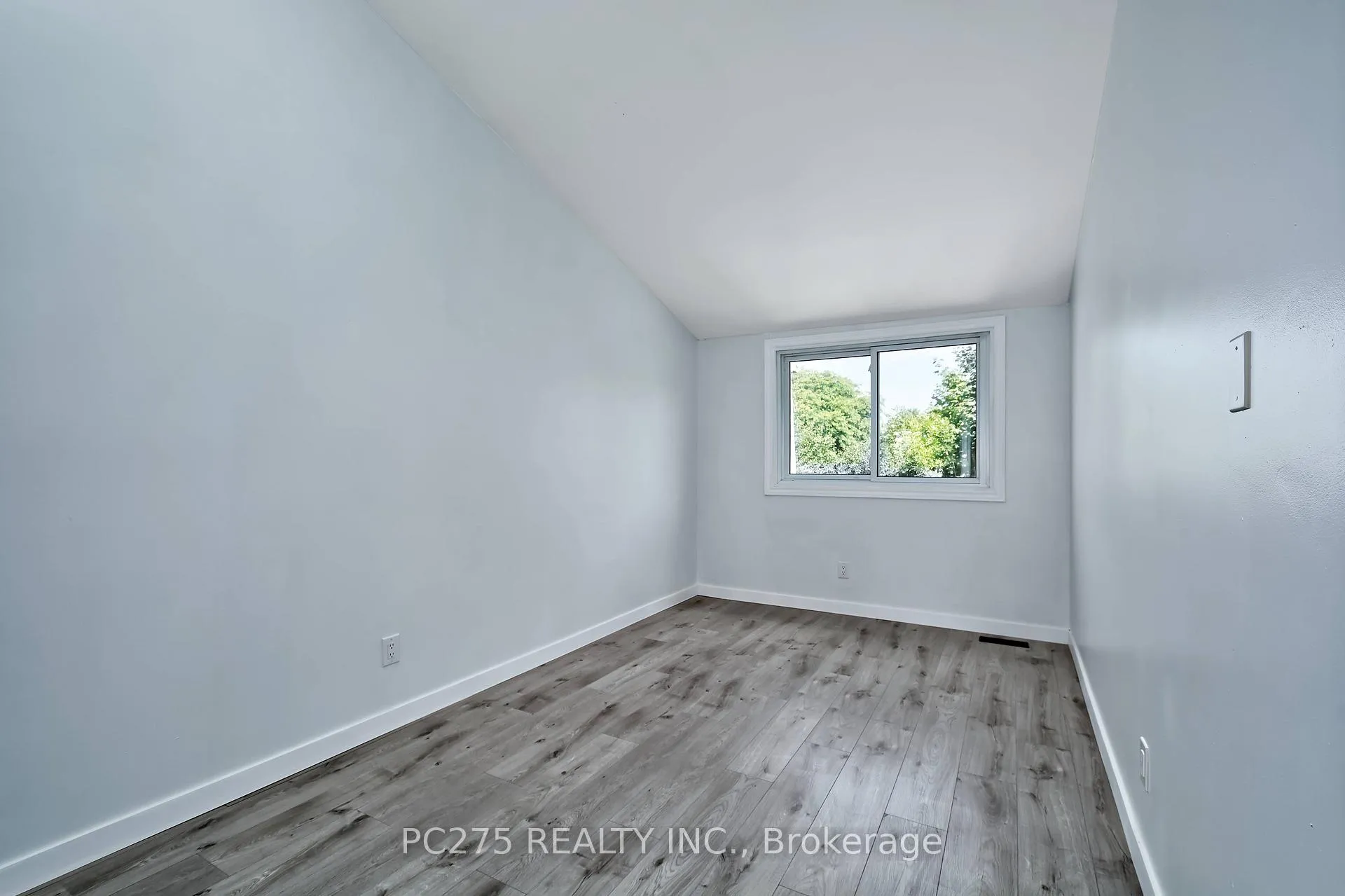 Photo 22 of Unit 5, 1460 Limberlost Road, London, North I — HOMEH