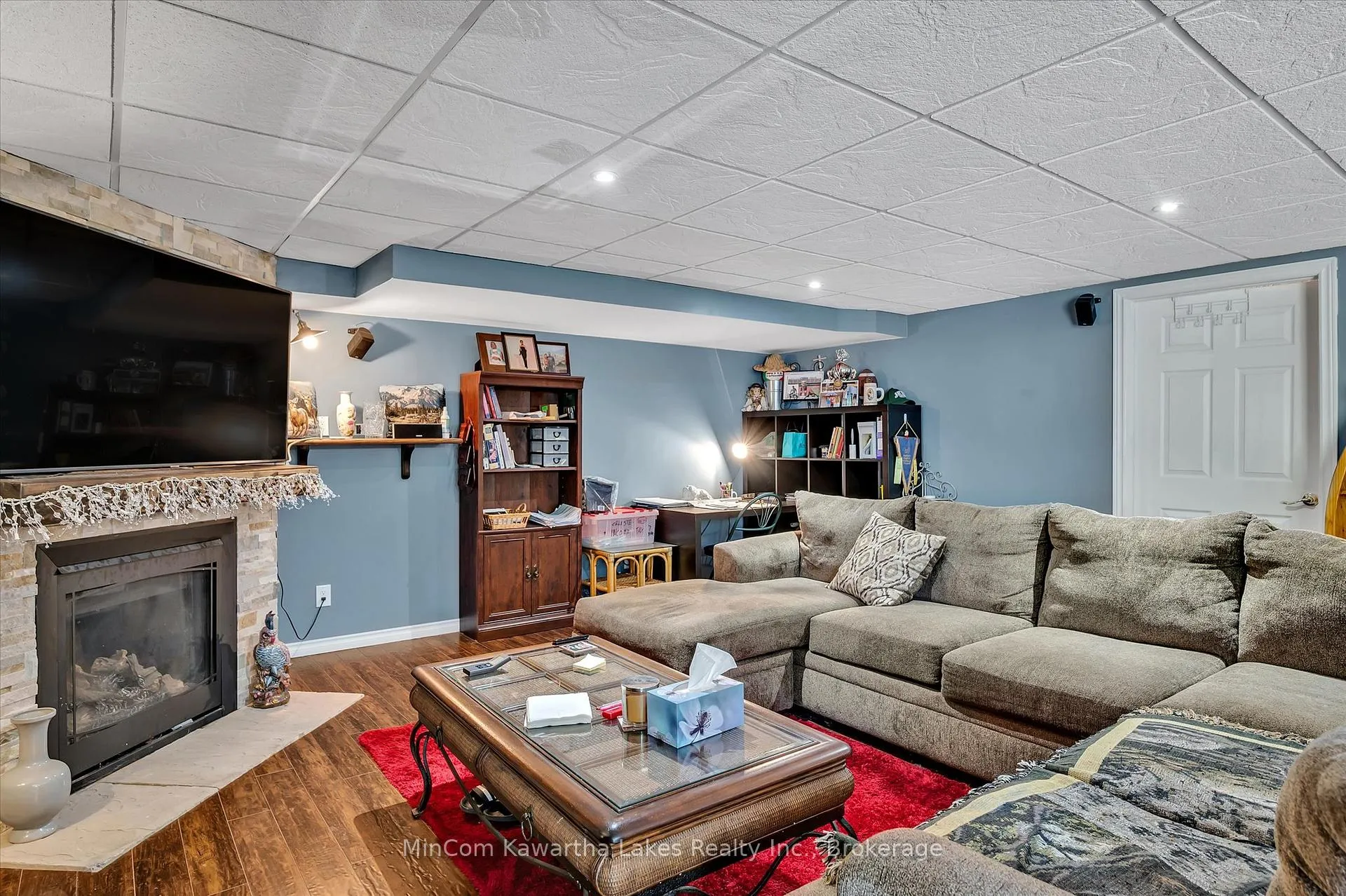 Photo 32 of 2 Peace Crescent, Peterborough, Northcrest Ward 5 — HOMEH