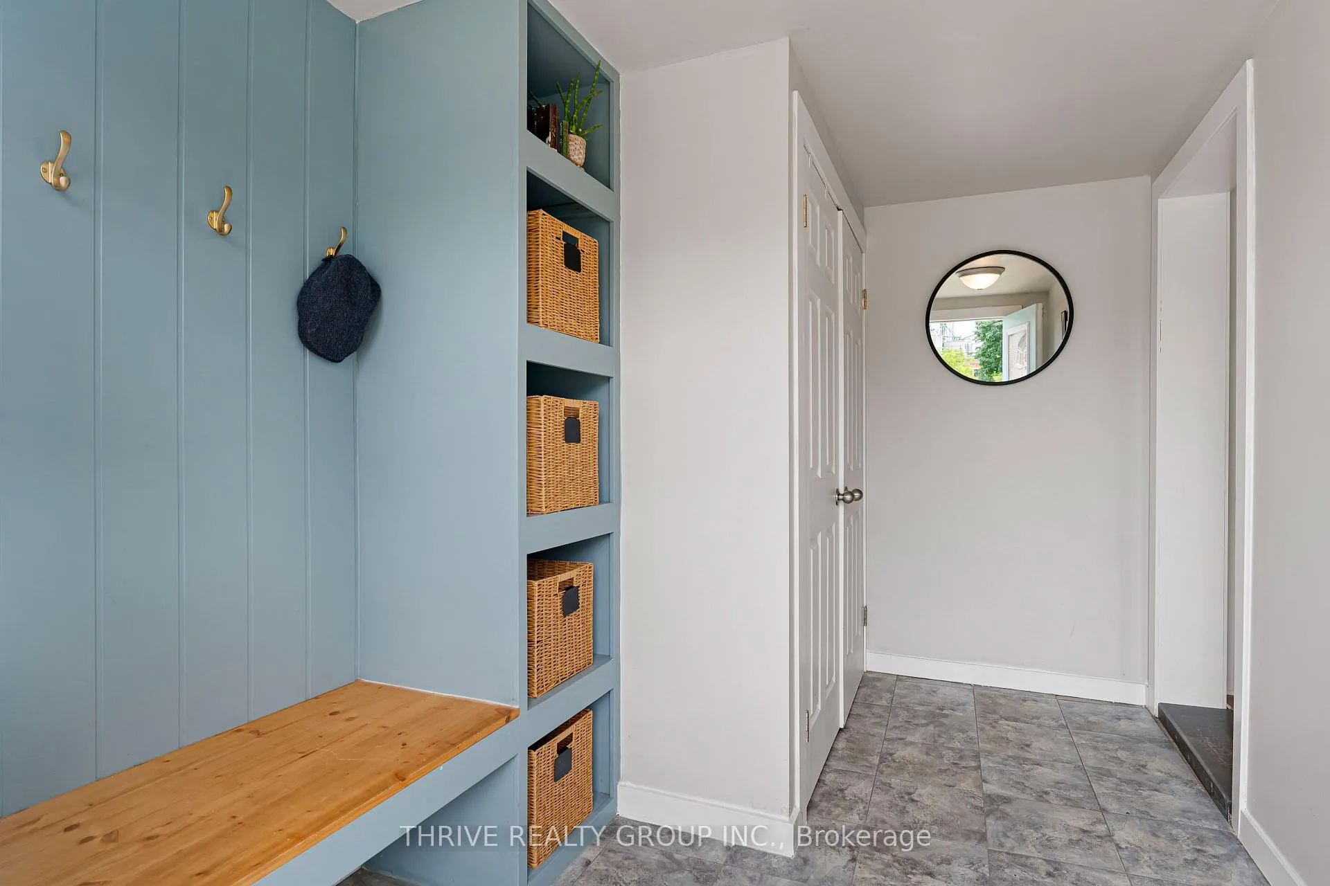 Photo 4 of 110 Queen Street, Bluewater, Hensall — HOMEH