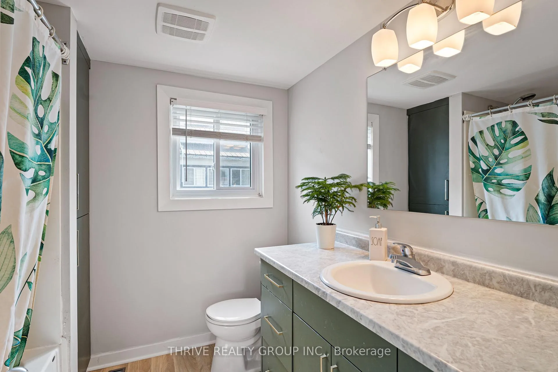 Photo 20 of 110 Queen Street, Bluewater, Hensall — HOMEH