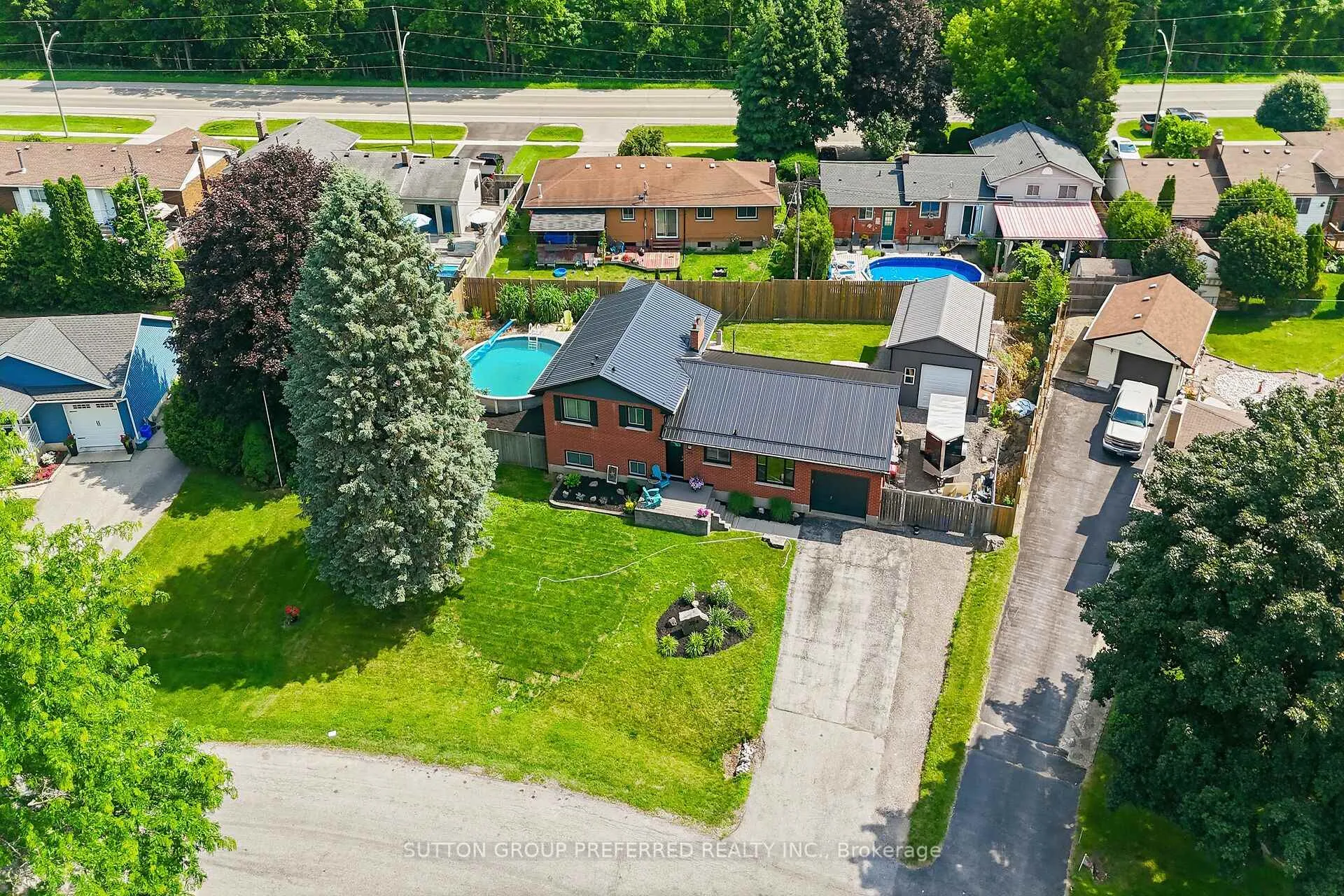 Photo 46 of 264 Chittick Crescent, Thames Centre, Dorchester — HOMEH