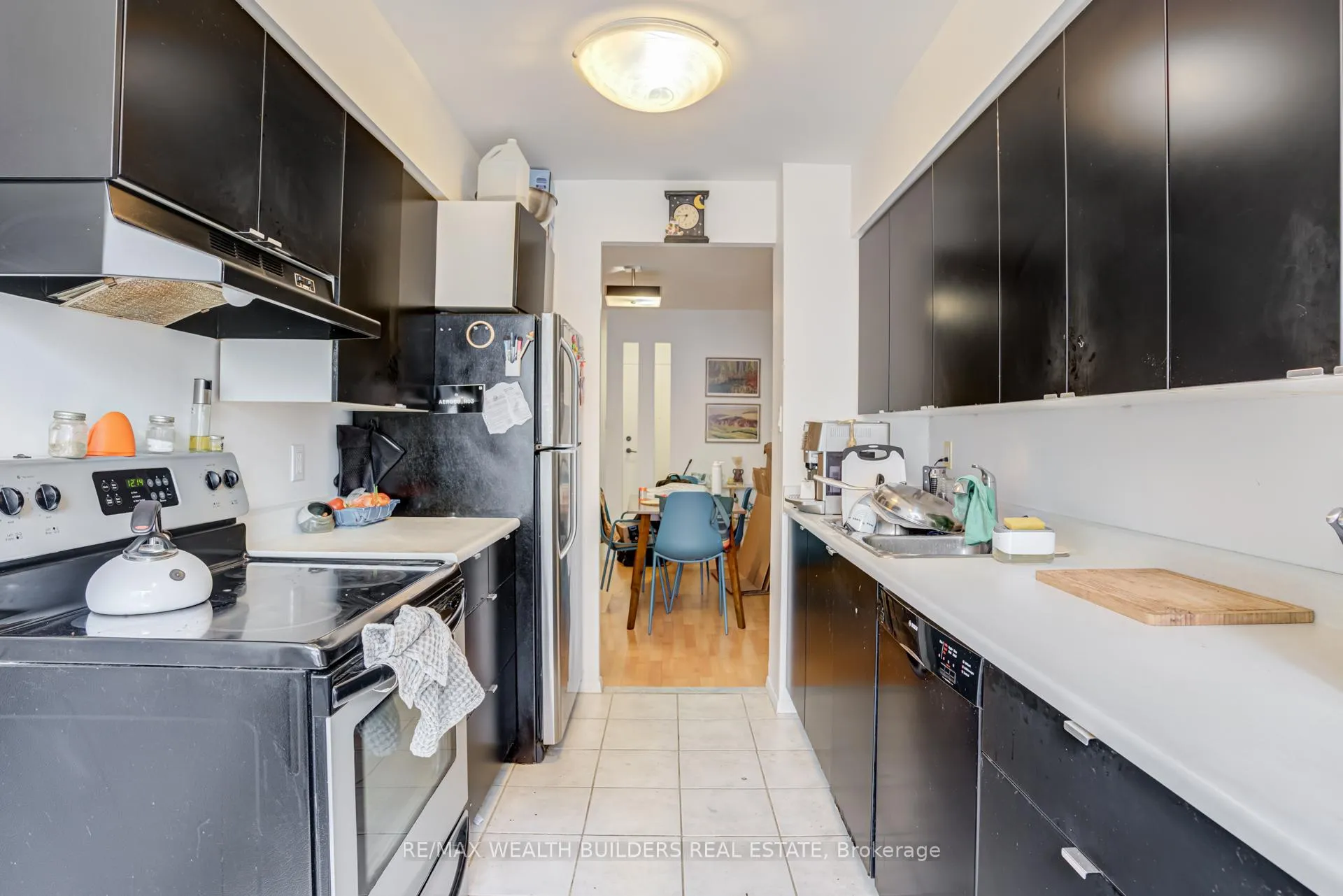 Photo 22 of Unit 803, 633 Bay Street, Toronto, Bay Street Corridor — HOMEH