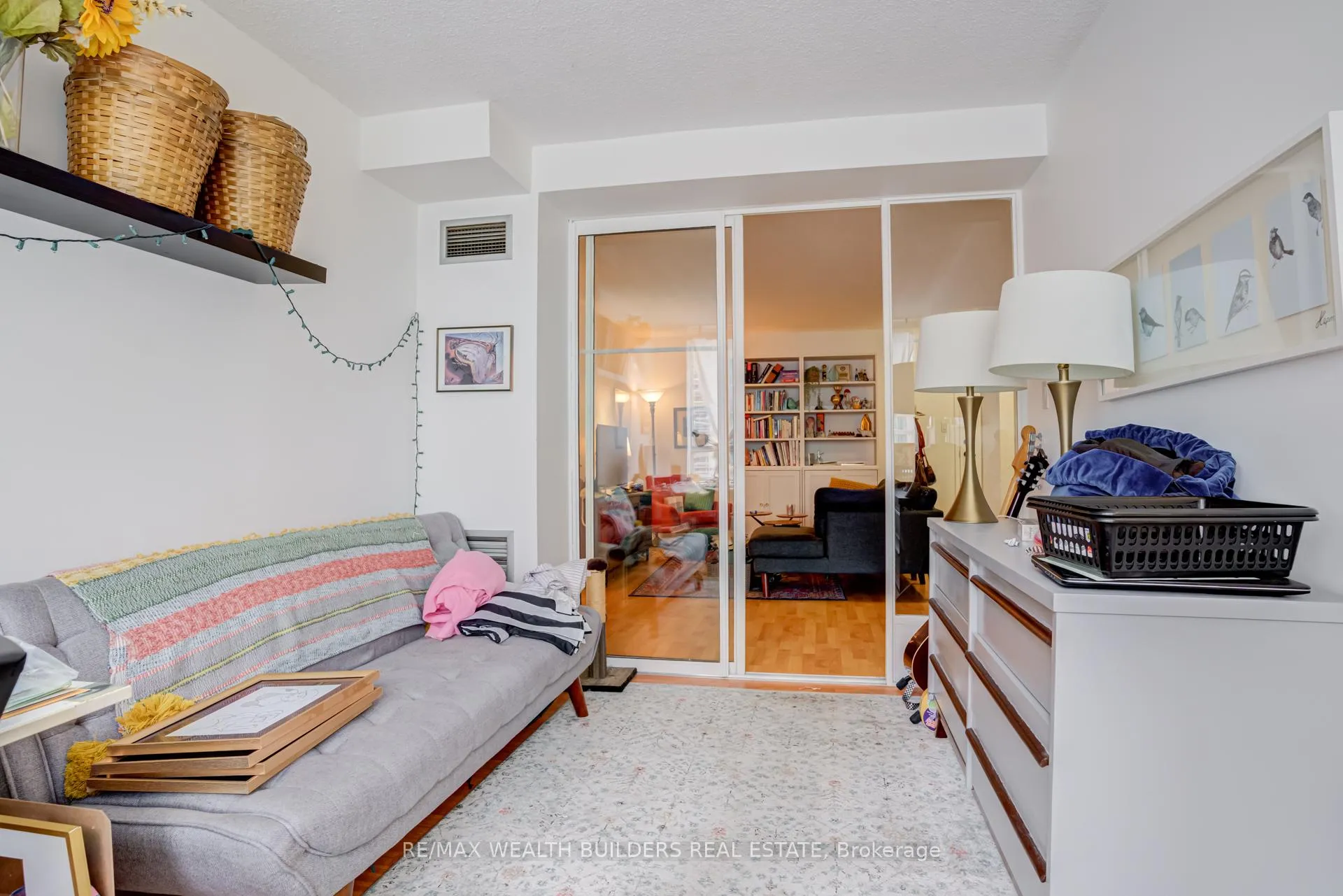 Photo 32 of Unit 803, 633 Bay Street, Toronto, Bay Street Corridor — HOMEH
