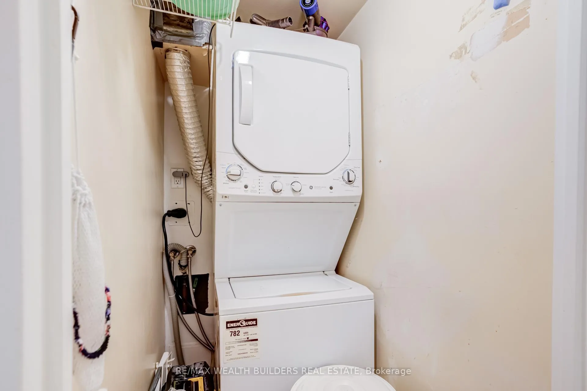 Photo 35 of Unit 803, 633 Bay Street, Toronto, Bay Street Corridor — HOMEH