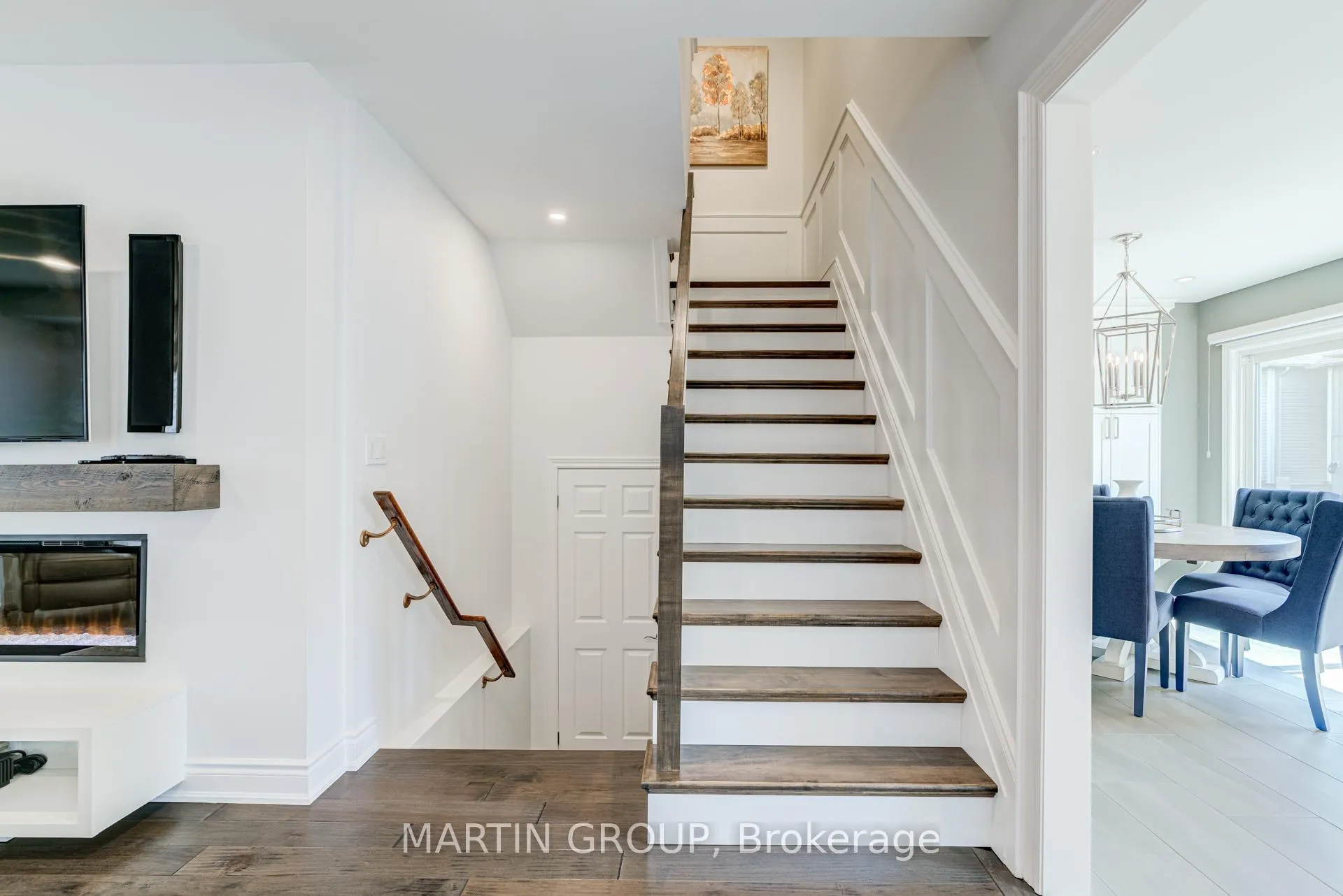 Photo 19 of 59 Fiddlehead Crescent, Hamilton, Waterdown — HOMEH