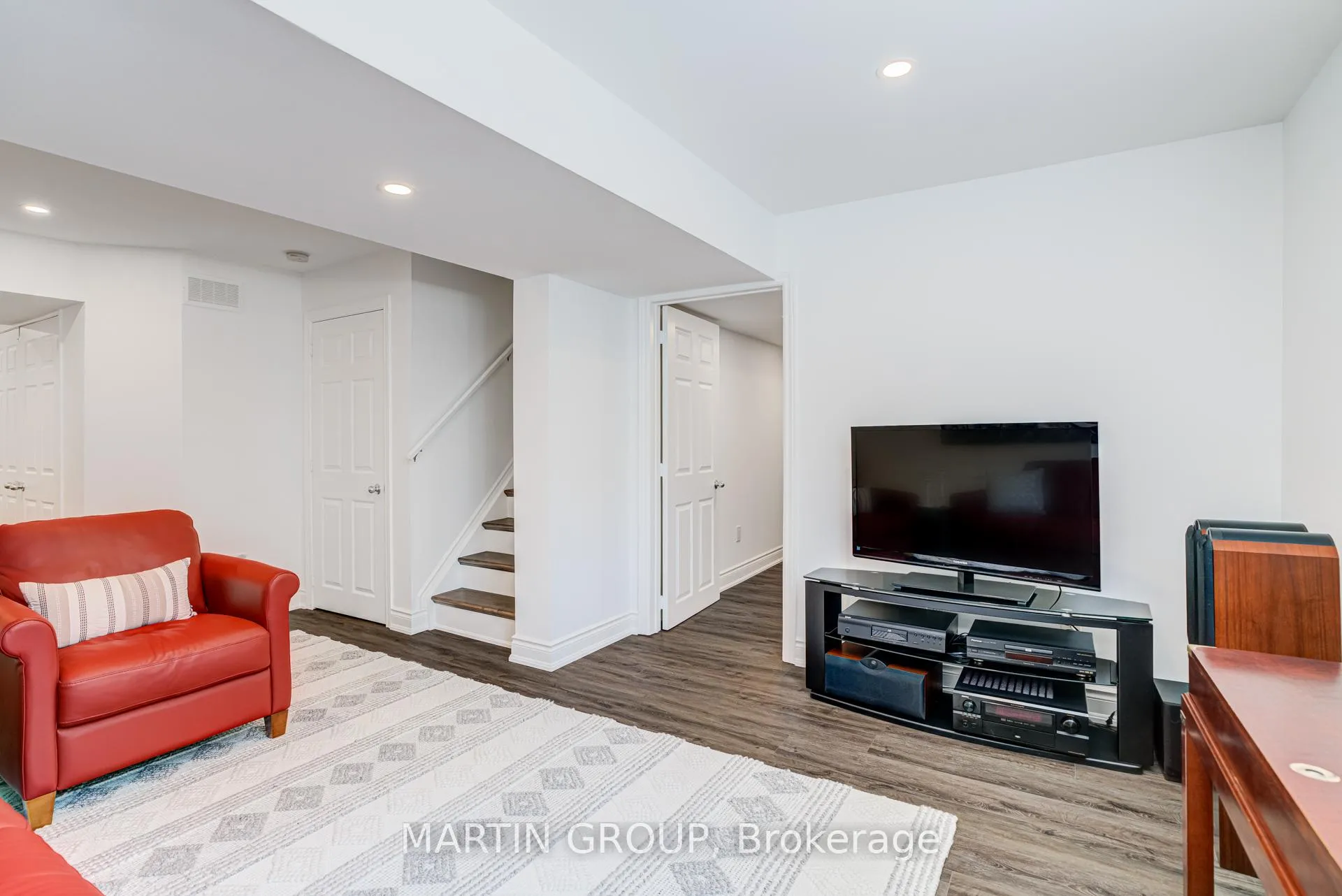Photo 36 of 59 Fiddlehead Crescent, Hamilton, Waterdown — HOMEH
