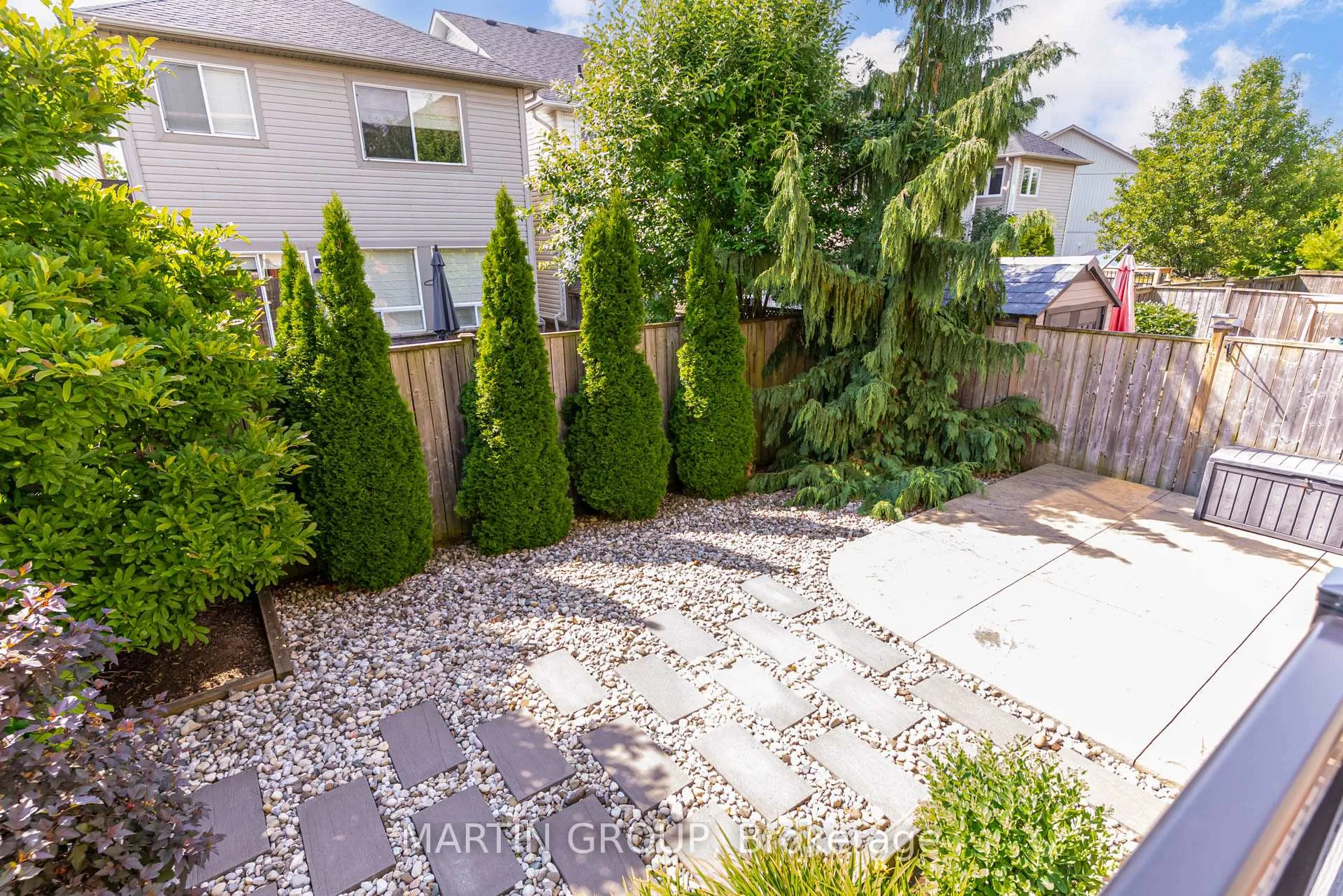 Photo 45 of 59 Fiddlehead Crescent, Hamilton, Waterdown — HOMEH