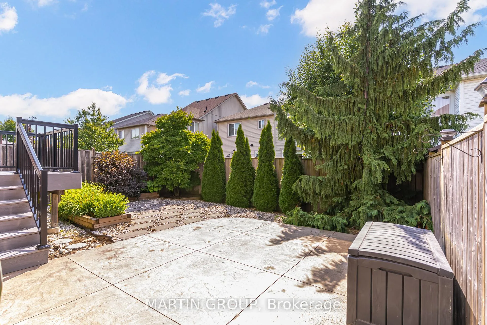 Photo 46 of 59 Fiddlehead Crescent, Hamilton, Waterdown — HOMEH