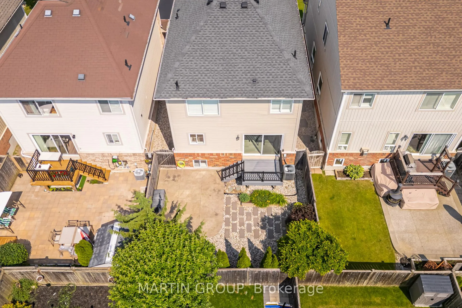 Photo 48 of 59 Fiddlehead Crescent, Hamilton, Waterdown — HOMEH