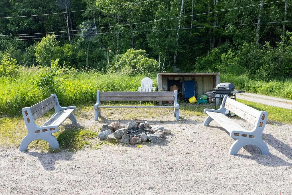 Photo 13 of 2245 Ahmic Lake Road, Magnetawan — HOMEH
