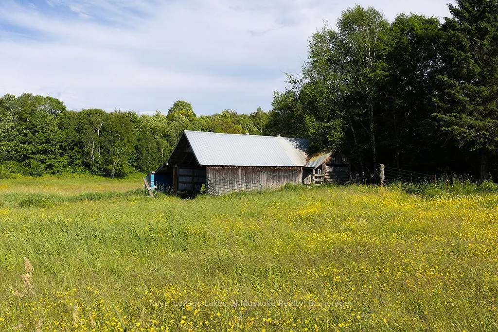Photo 28 of 2245 Ahmic Lake Road, Magnetawan — HOMEH