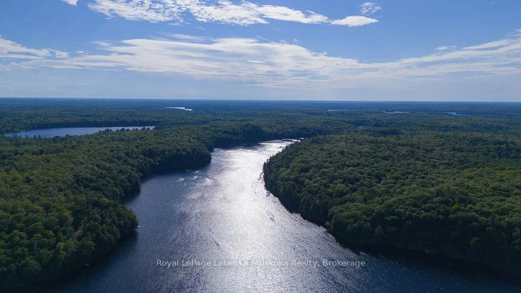 Photo 40 of 2245 Ahmic Lake Road, Magnetawan — HOMEH
