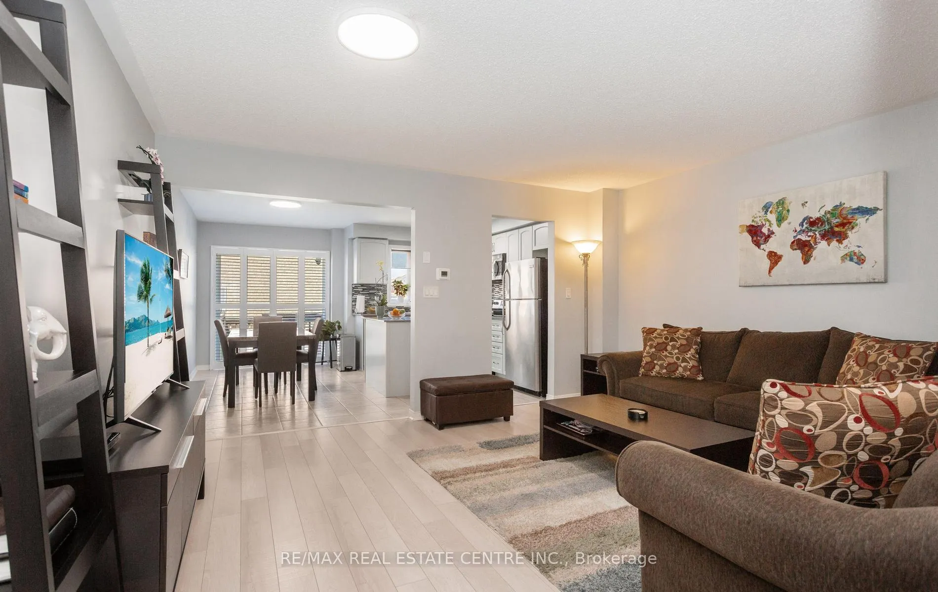 Photo 8 of 49 Teal Crest Circle, Brampton, Credit Valley — HOMEH