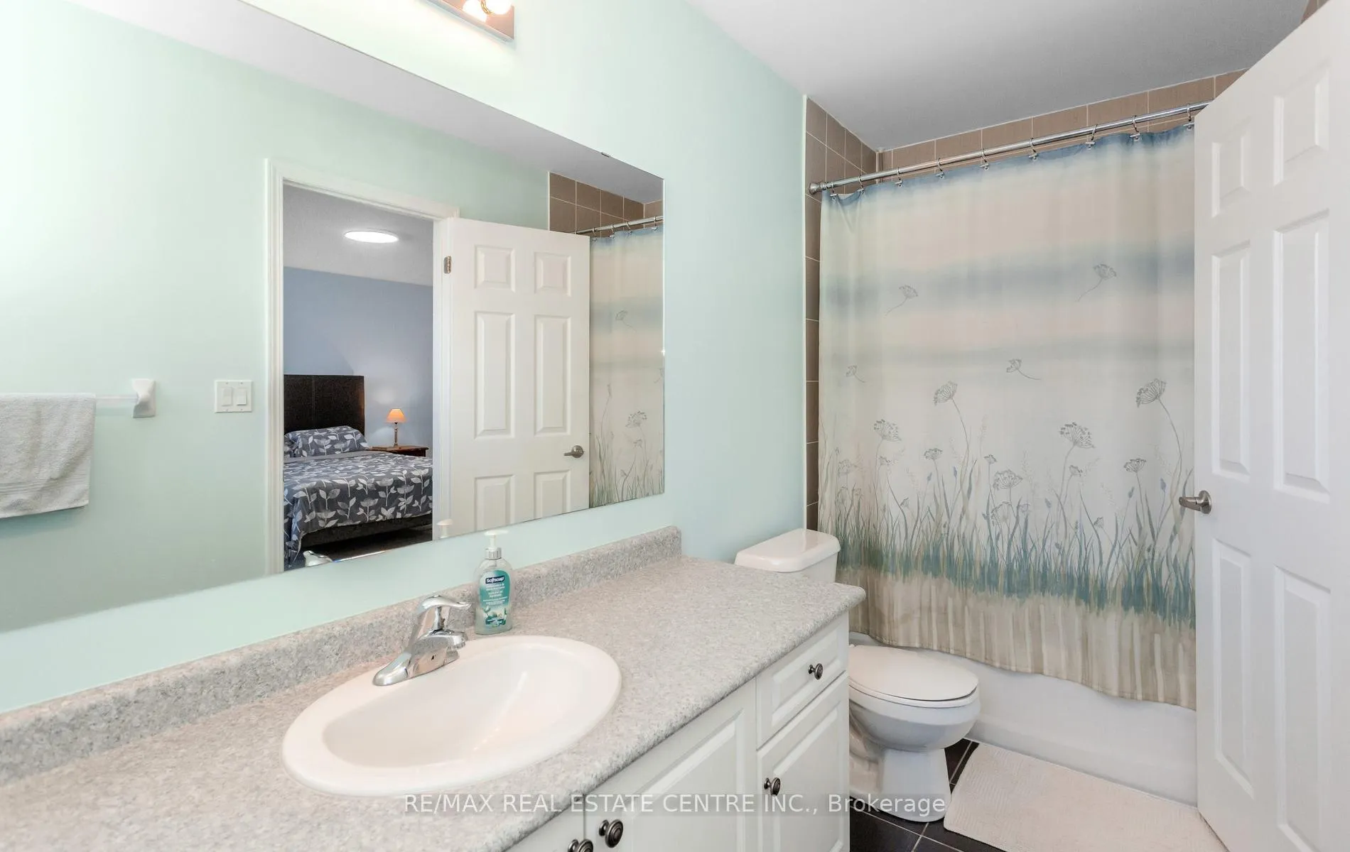 Photo 24 of 49 Teal Crest Circle, Brampton, Credit Valley — HOMEH