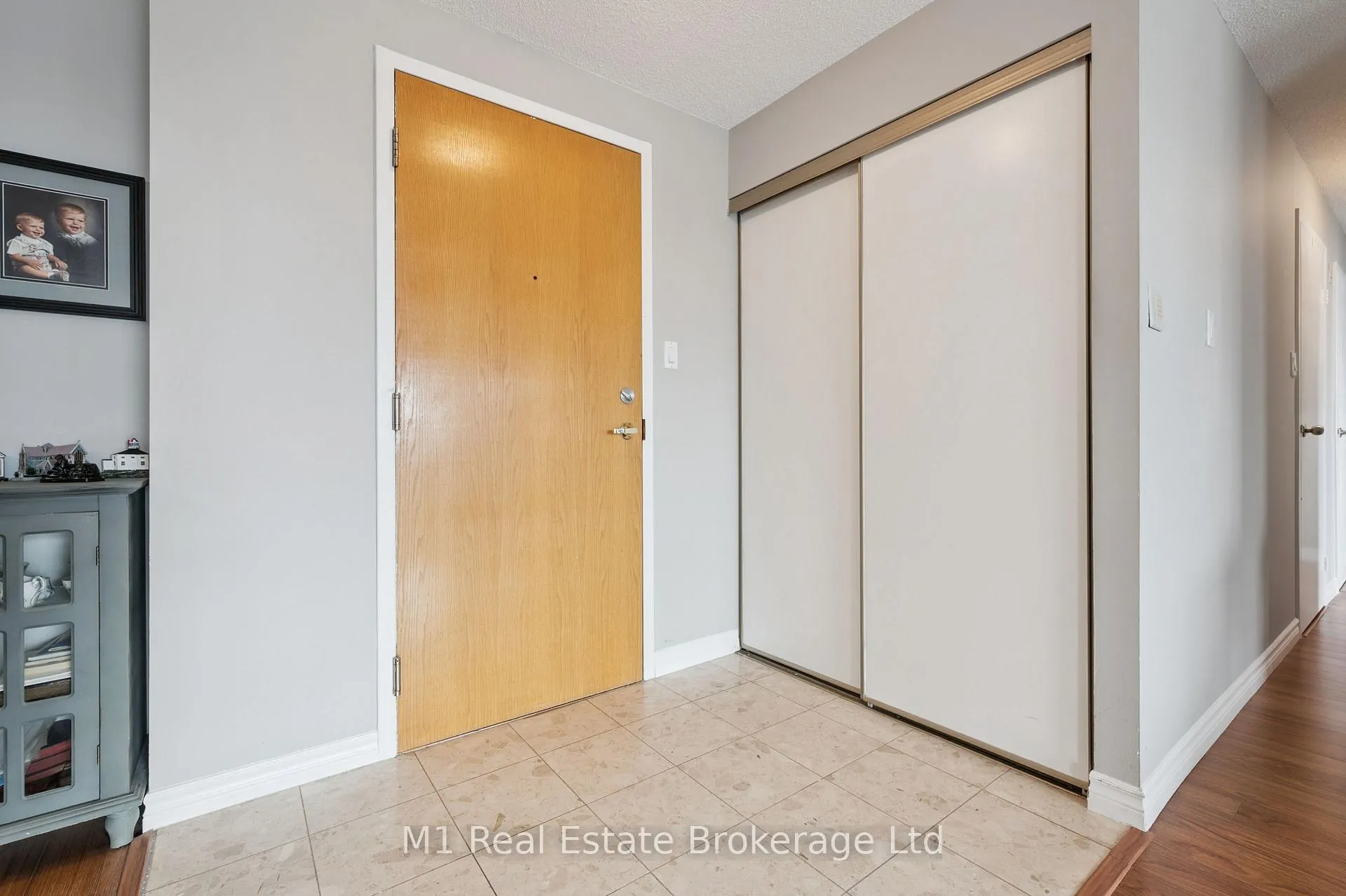 Photo 5 of Unit PH2, 55 Blue Springs Drive, Waterloo, Colonial Acres — HOMEH