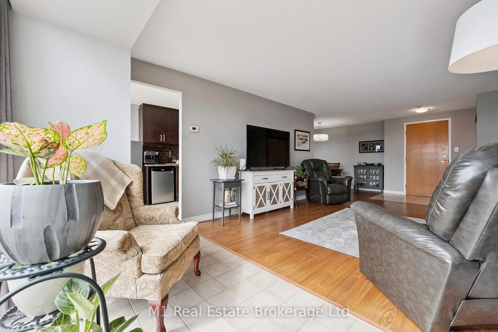 Photo 12 of Unit PH2, 55 Blue Springs Drive, Waterloo, Colonial Acres — HOMEH