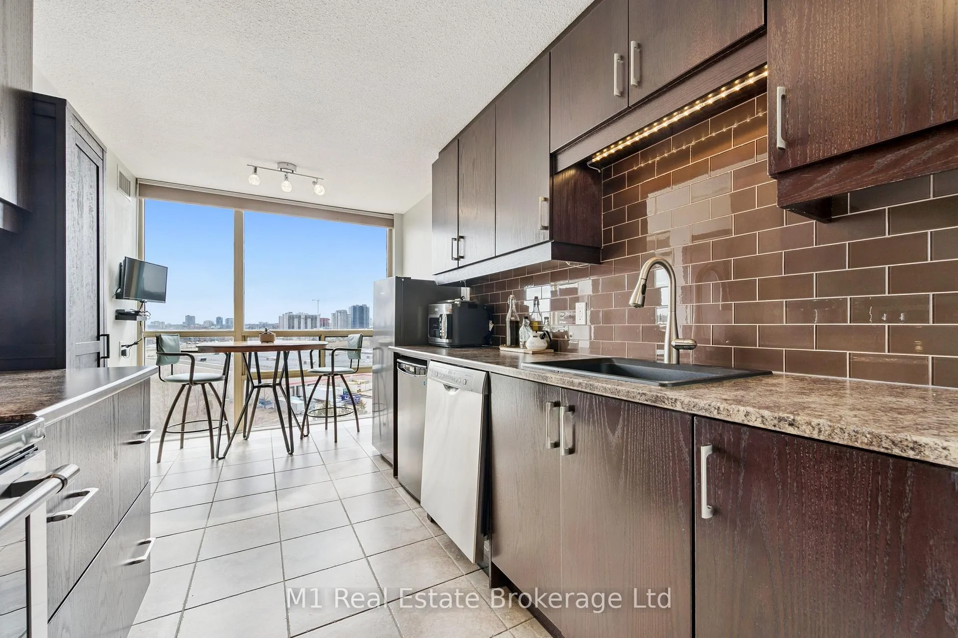 Photo 19 of Unit PH2, 55 Blue Springs Drive, Waterloo, Colonial Acres — HOMEH