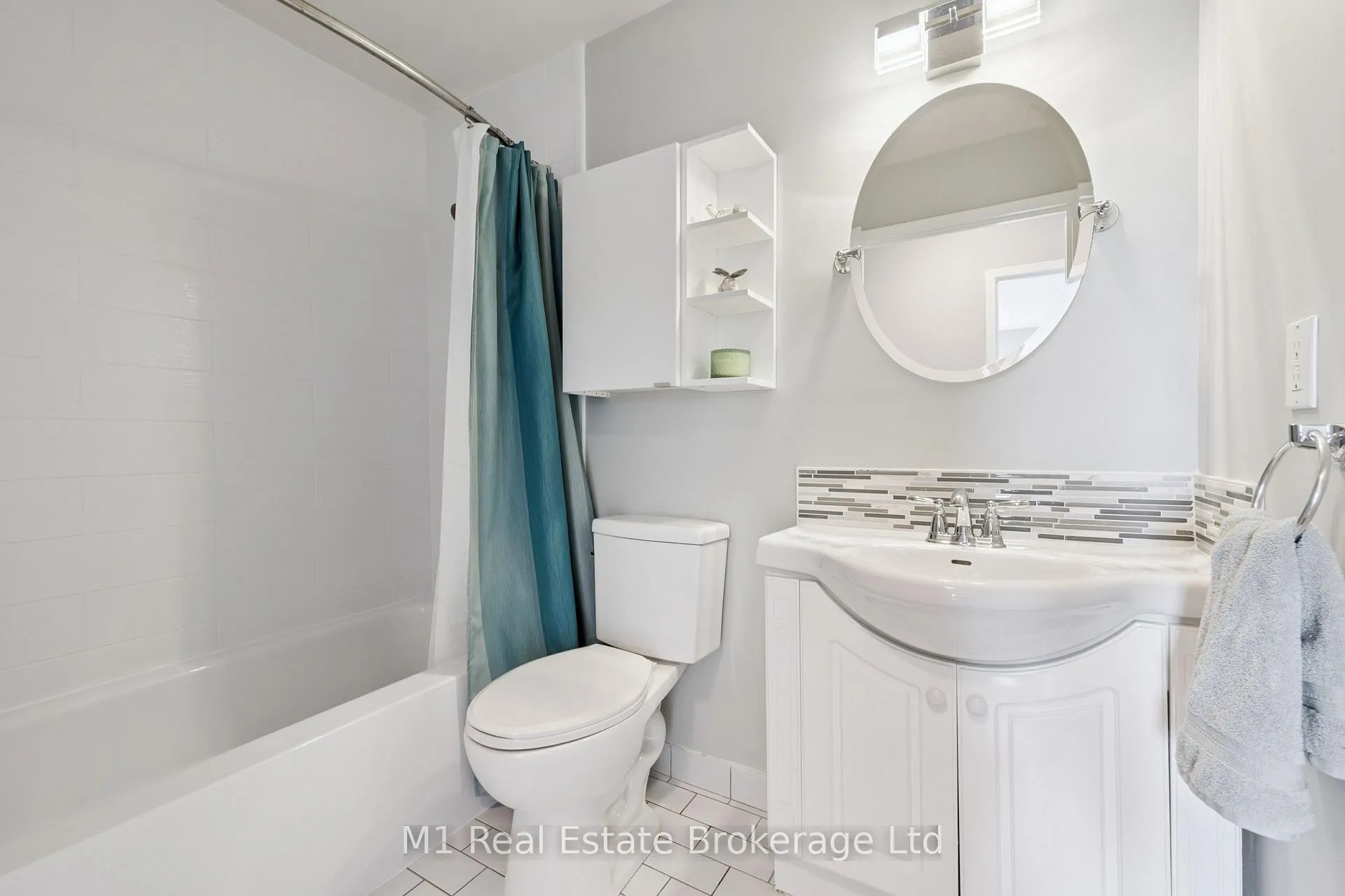 Photo 26 of Unit PH2, 55 Blue Springs Drive, Waterloo, Colonial Acres — HOMEH
