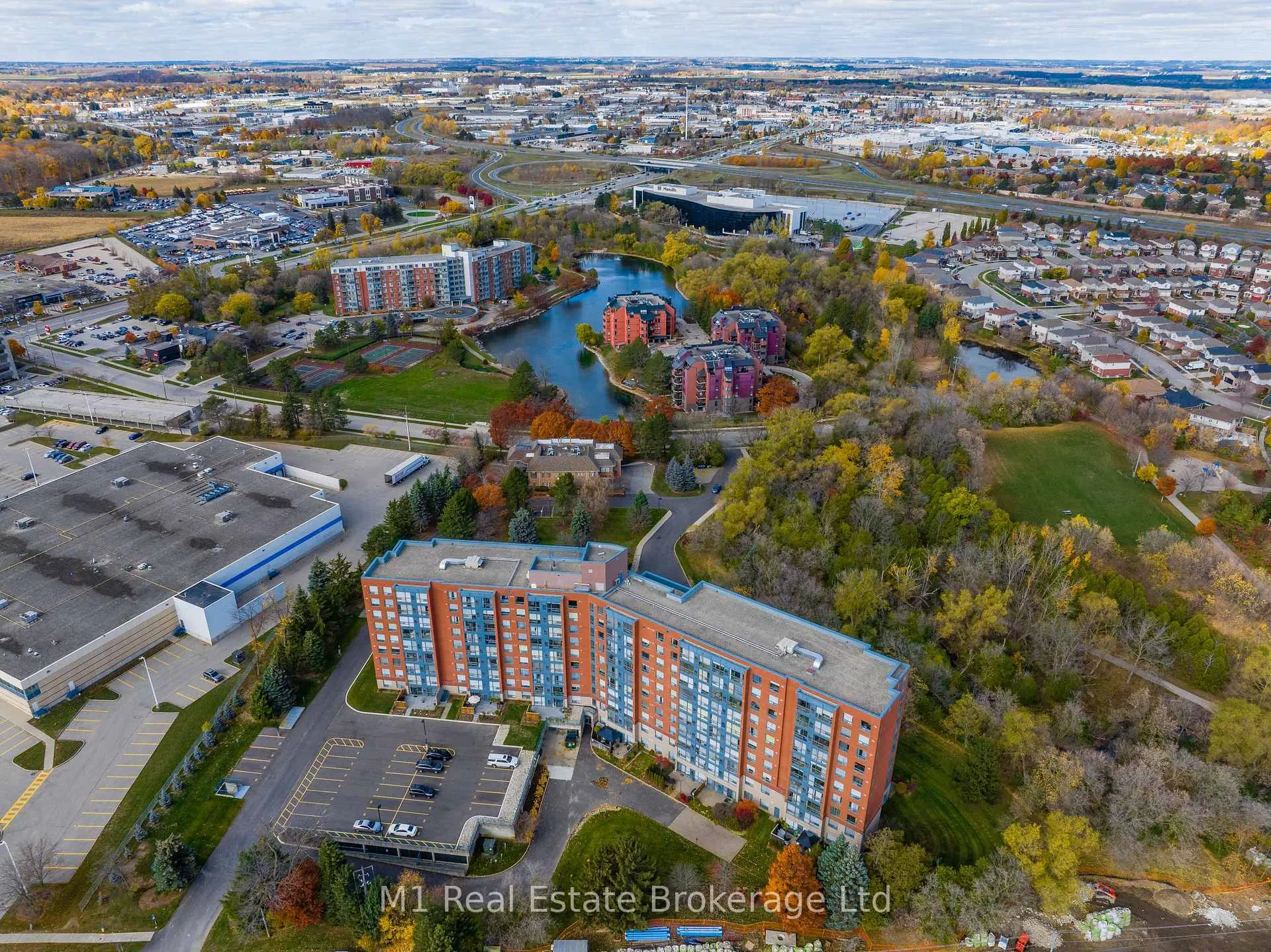 Photo 36 of Unit PH2, 55 Blue Springs Drive, Waterloo, Colonial Acres — HOMEH