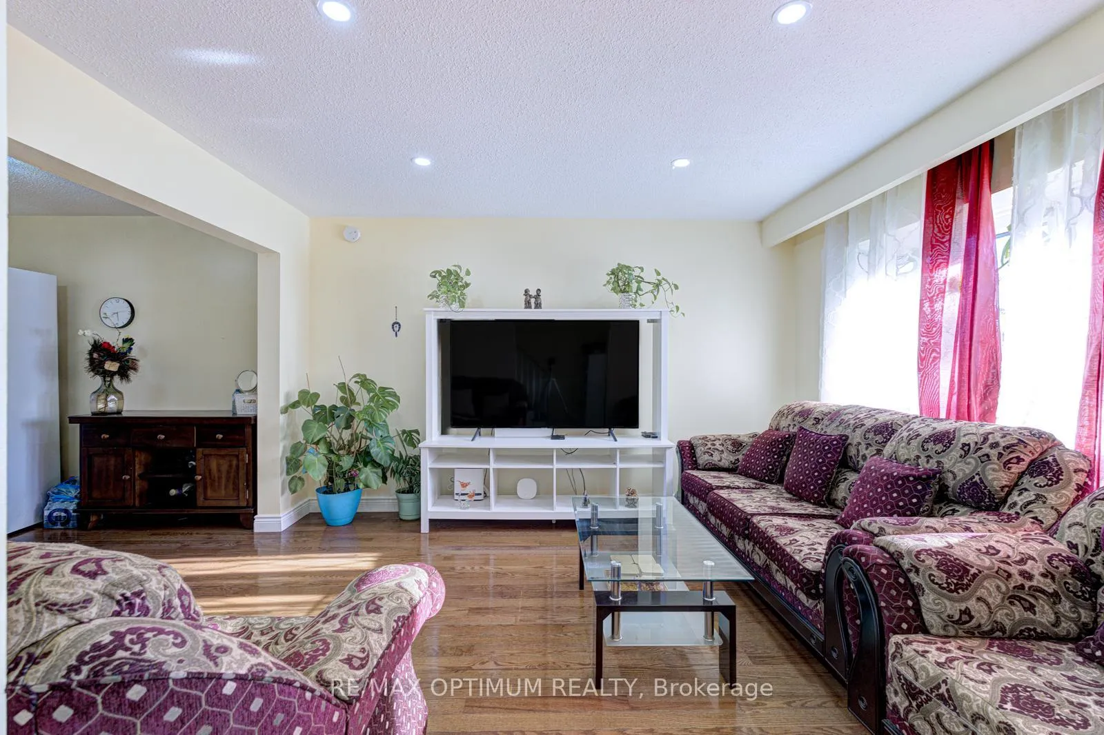 Photo 6 of 21 Juniper Crescent, Brampton, Northgate — HOMEH