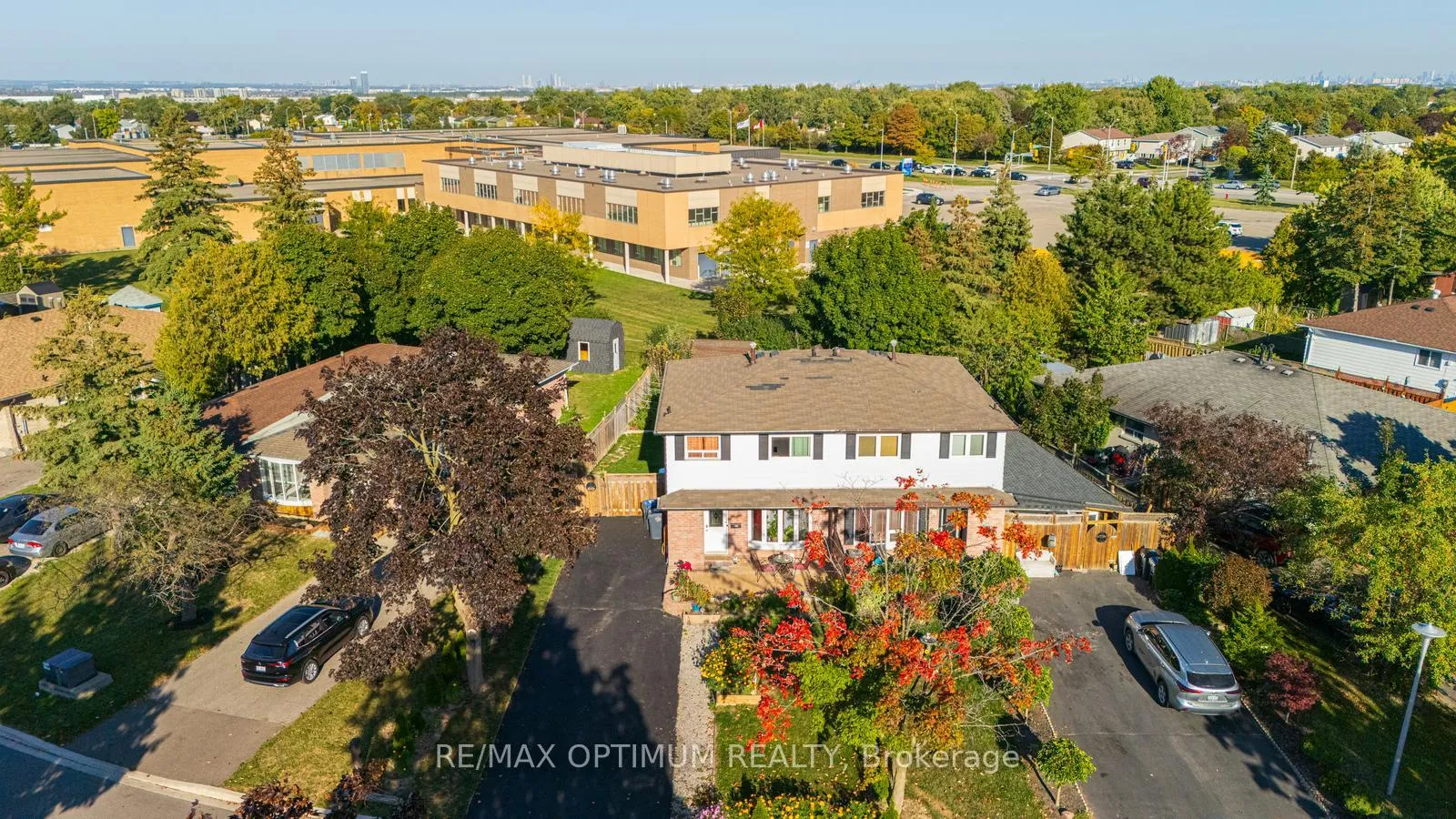 Photo 34 of 21 Juniper Crescent, Brampton, Northgate — HOMEH