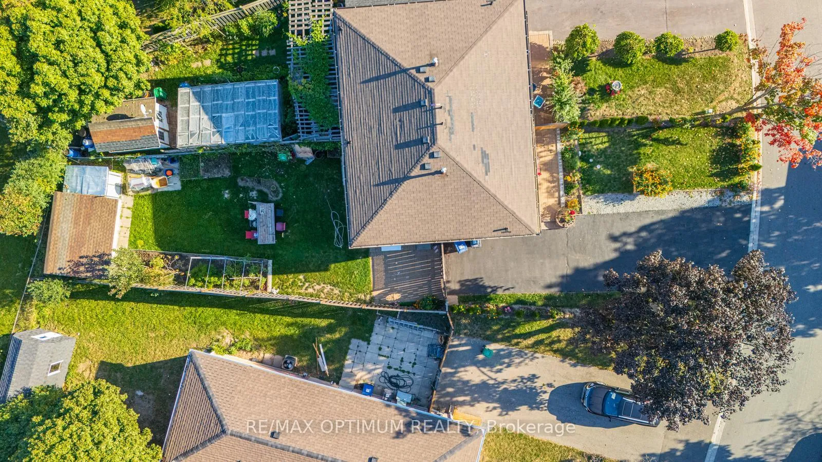 Photo 35 of 21 Juniper Crescent, Brampton, Northgate — HOMEH