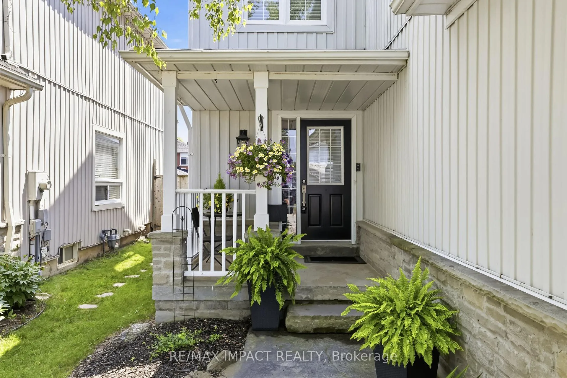 Photo 3 of 31 Shipley Avenue, Clarington, Newcastle — HOMEH