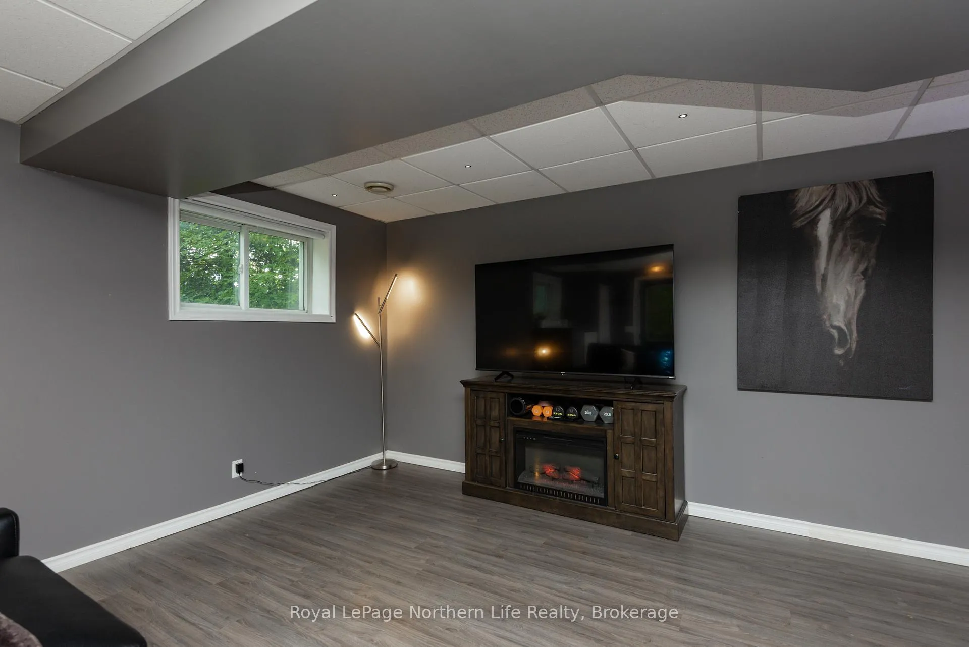 Photo 5 of 1006 Lakeshore Drive, North Bay, Ferris — HOMEH
