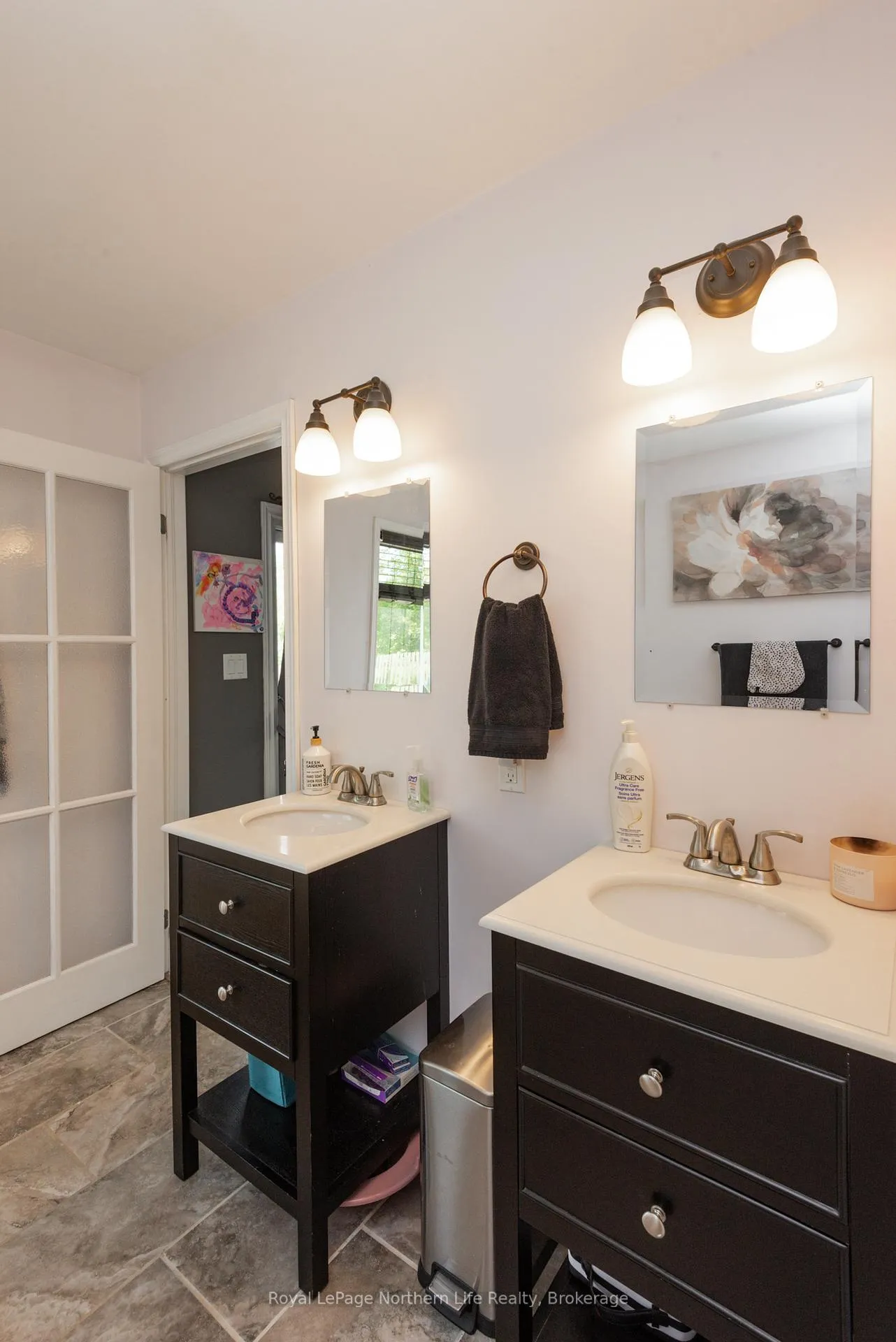 Photo 39 of 1006 Lakeshore Drive, North Bay, Ferris — HOMEH