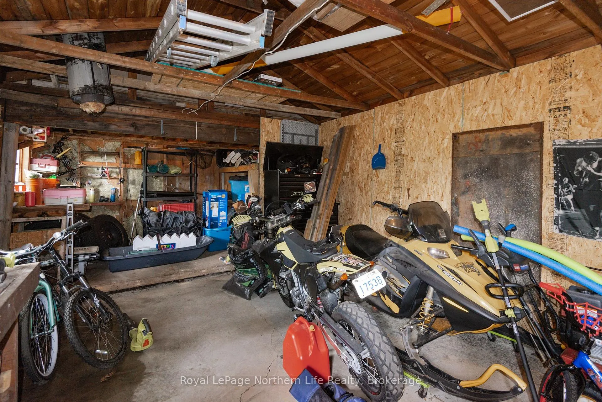 Photo 46 of 1006 Lakeshore Drive, North Bay, Ferris — HOMEH