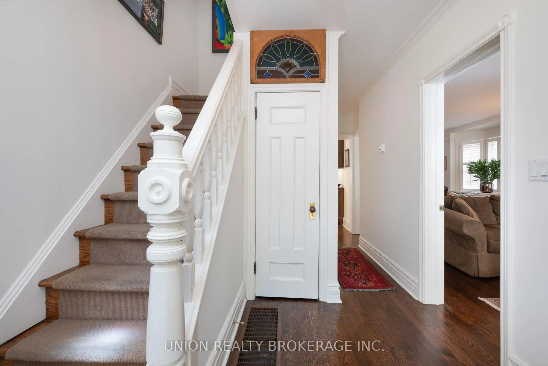 Photo 5 of 102 Neville Park Boulevard, Toronto, The Beaches — HOMEH