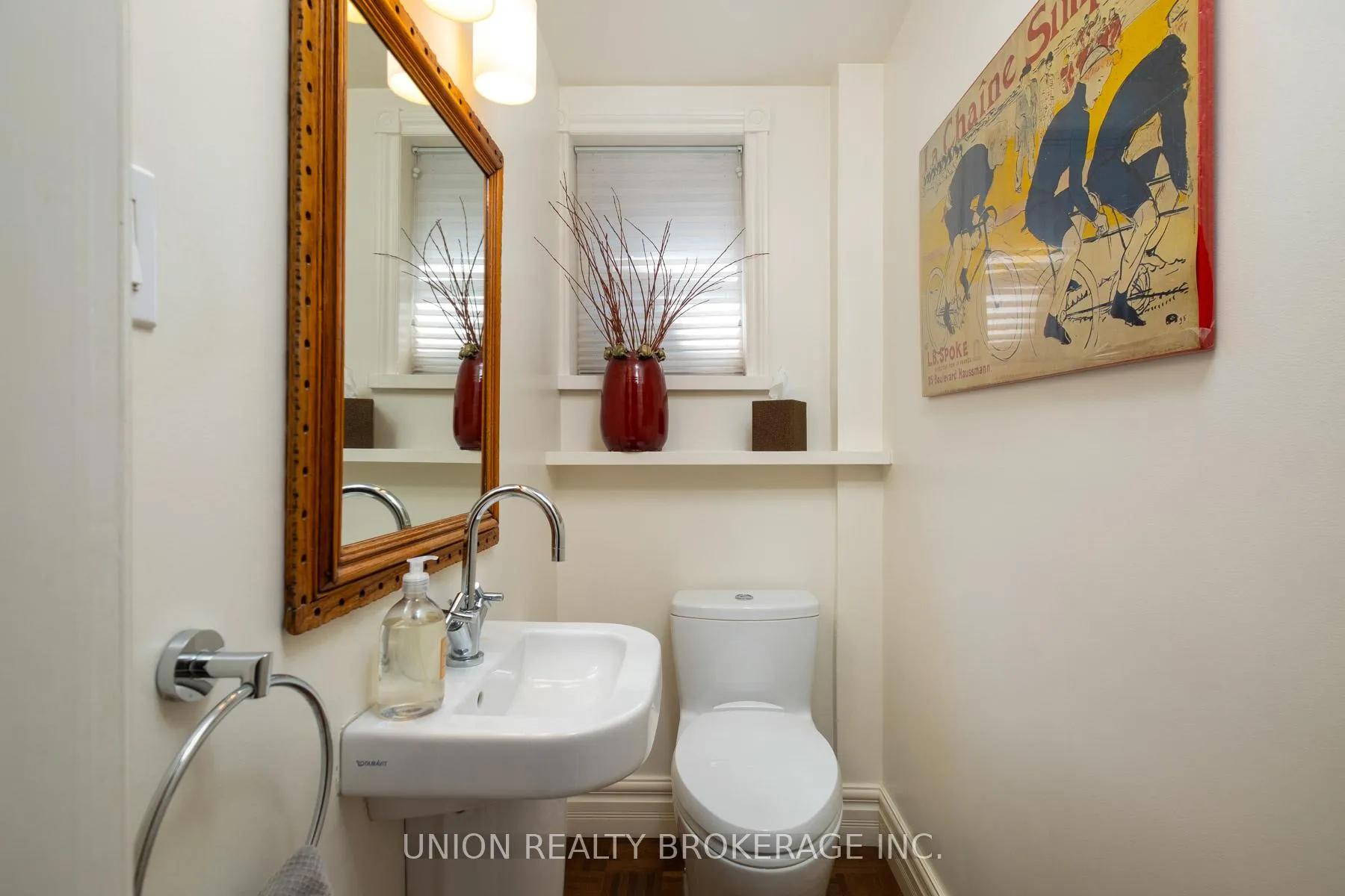 Photo 6 of 102 Neville Park Boulevard, Toronto, The Beaches — HOMEH