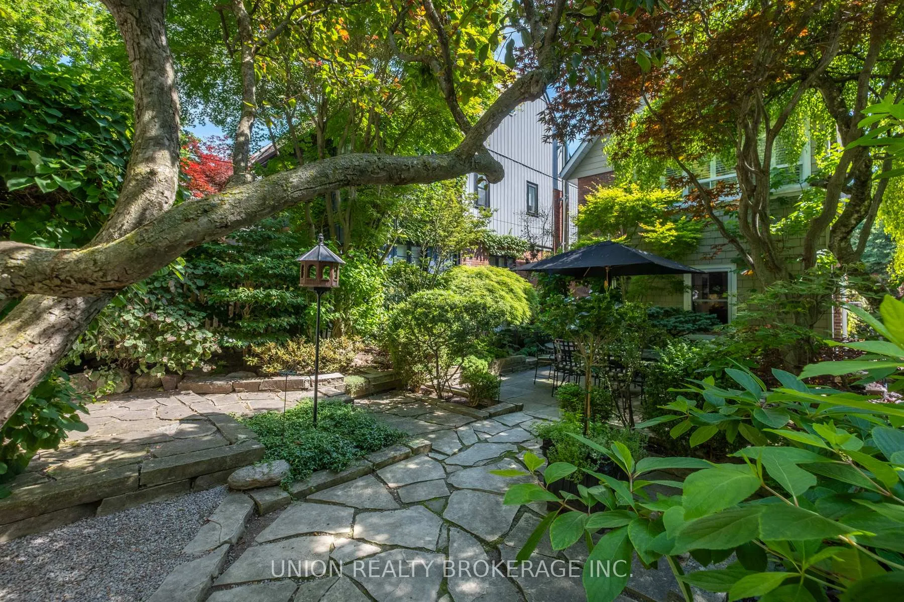 Photo 29 of 102 Neville Park Boulevard, Toronto, The Beaches — HOMEH