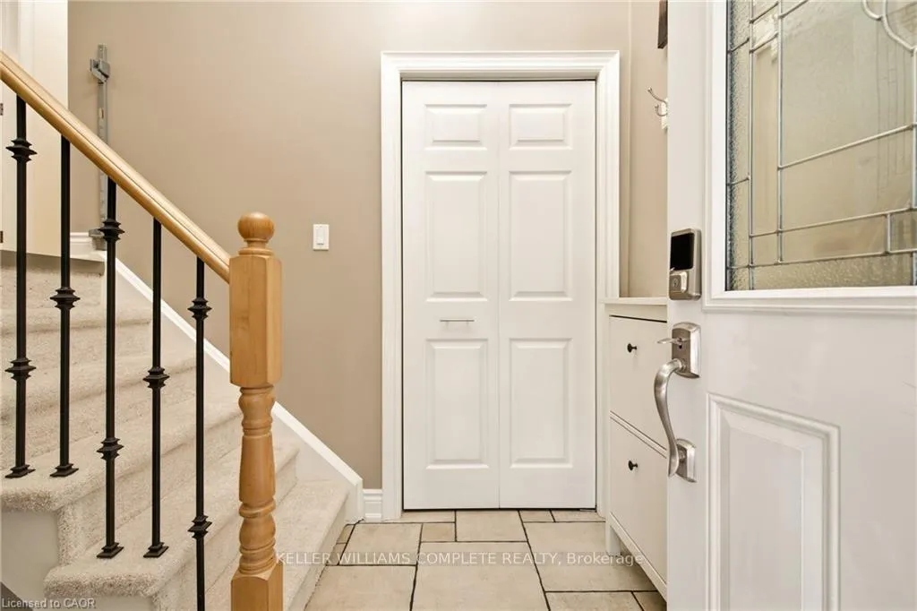 Photo 3 of 80 Wendover Drive, Hamilton, Fessenden — HOMEH